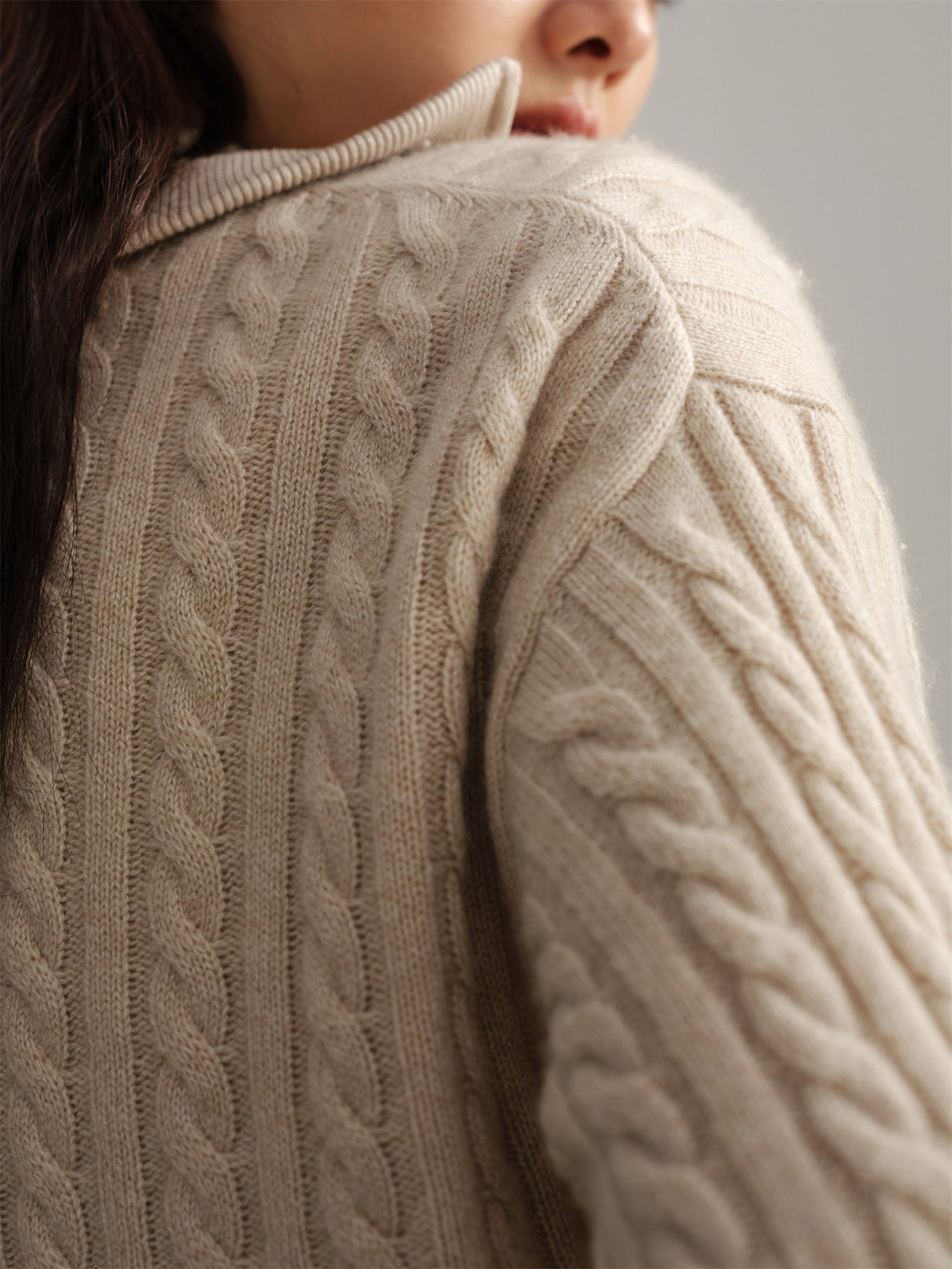 EP YAYING V-Neck Cable Knit Cashmere Sweater