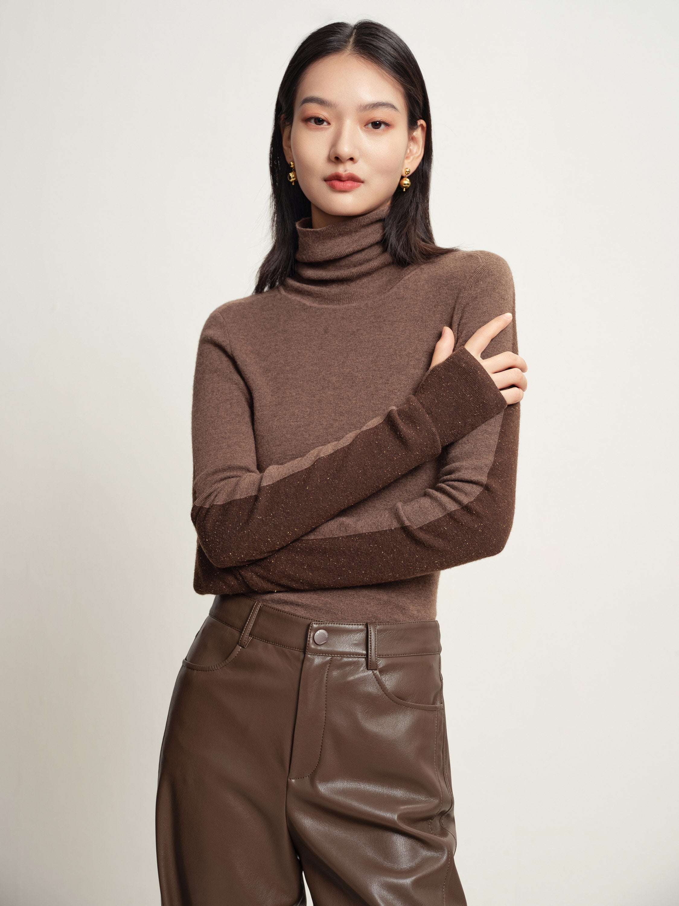 EP YAYING Brown Turtleneck Knit Top