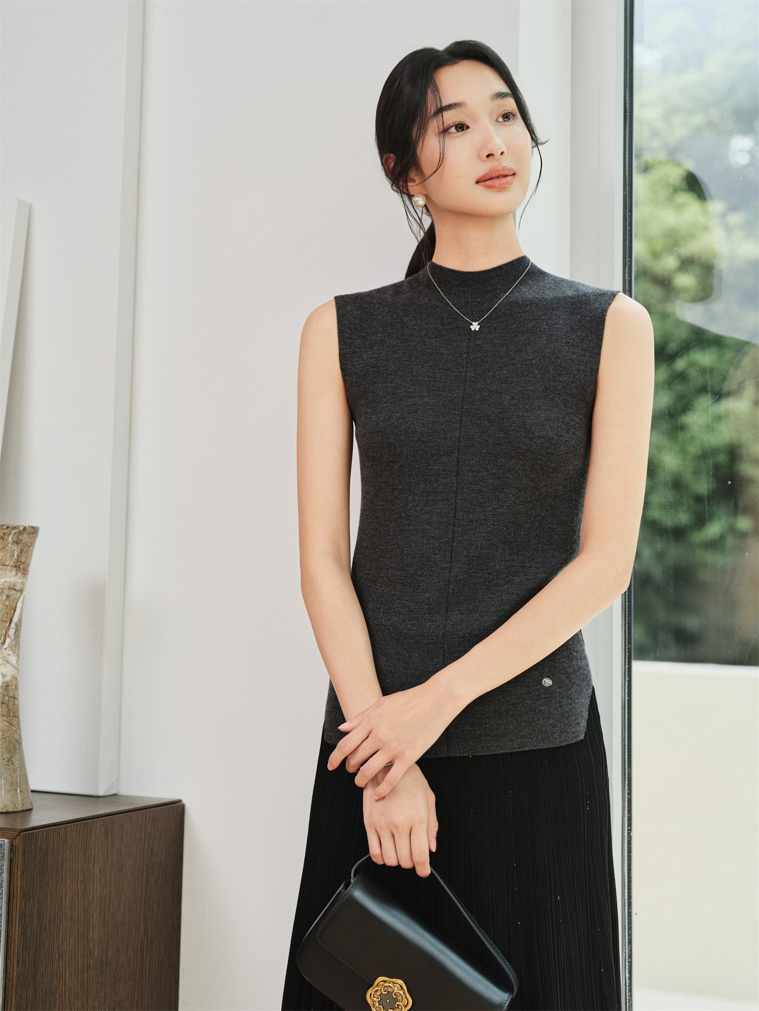 YAYING Silk-Wool Knit Vest EPKAW9908AC – EP YAYING