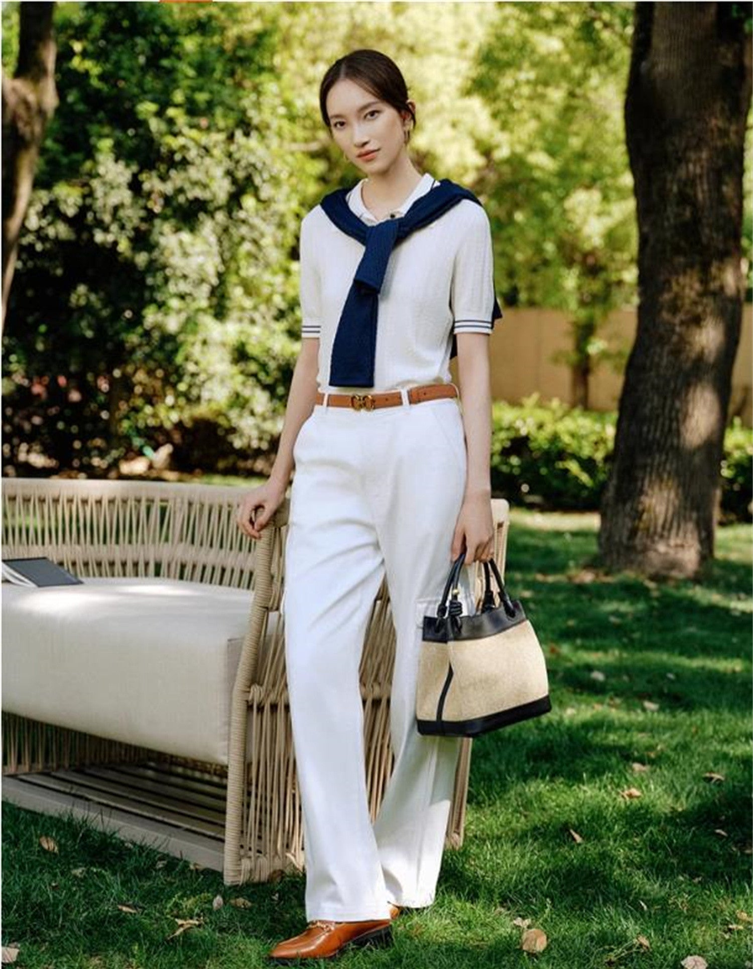 EP YAYING Collared Knit Base Layer Top EGKAA9547BW