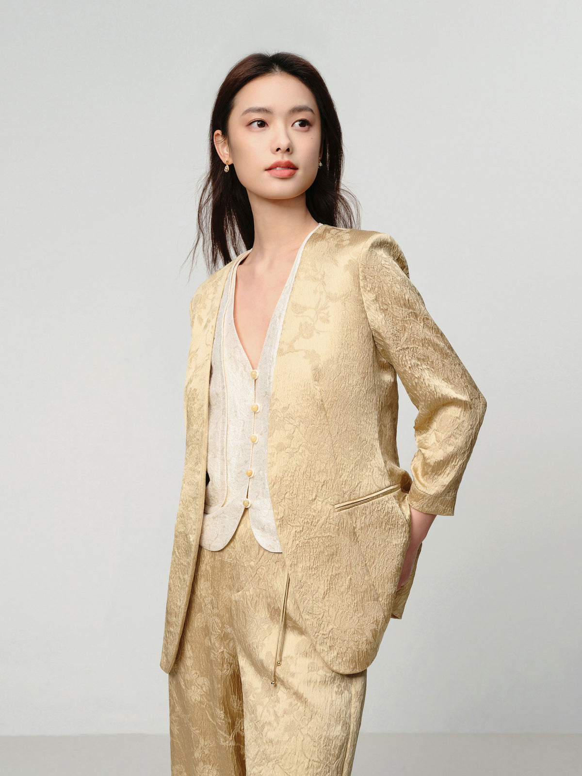 EP YAYING Mulberry Silk Jacquard 3/4 Sleeve Collarless Blazer Jacket