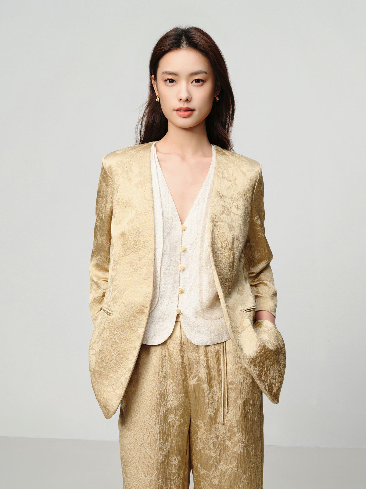 EP YAYING Mulberry Silk Jacquard 3/4 Sleeve Collarless Blazer Jacket