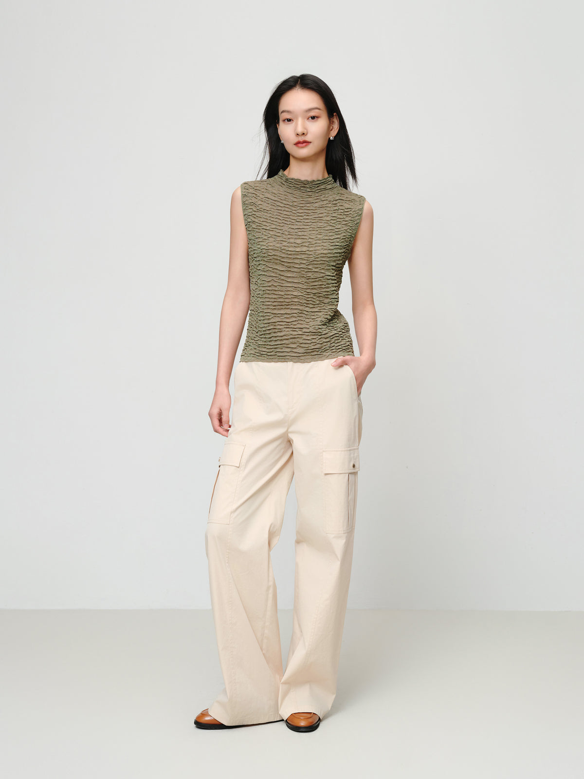 EP YAYING Slim-Fit Turtleneck Sleeveless Base Layer Top