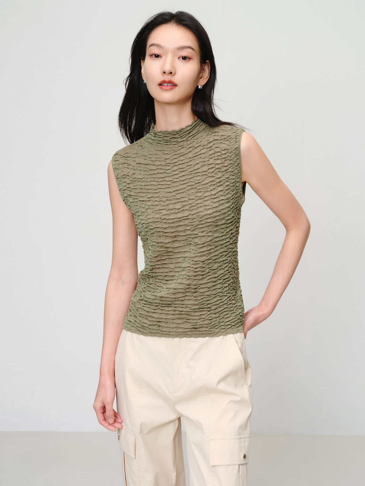 EP YAYING Slim-Fit Turtleneck Sleeveless Base Layer Top
