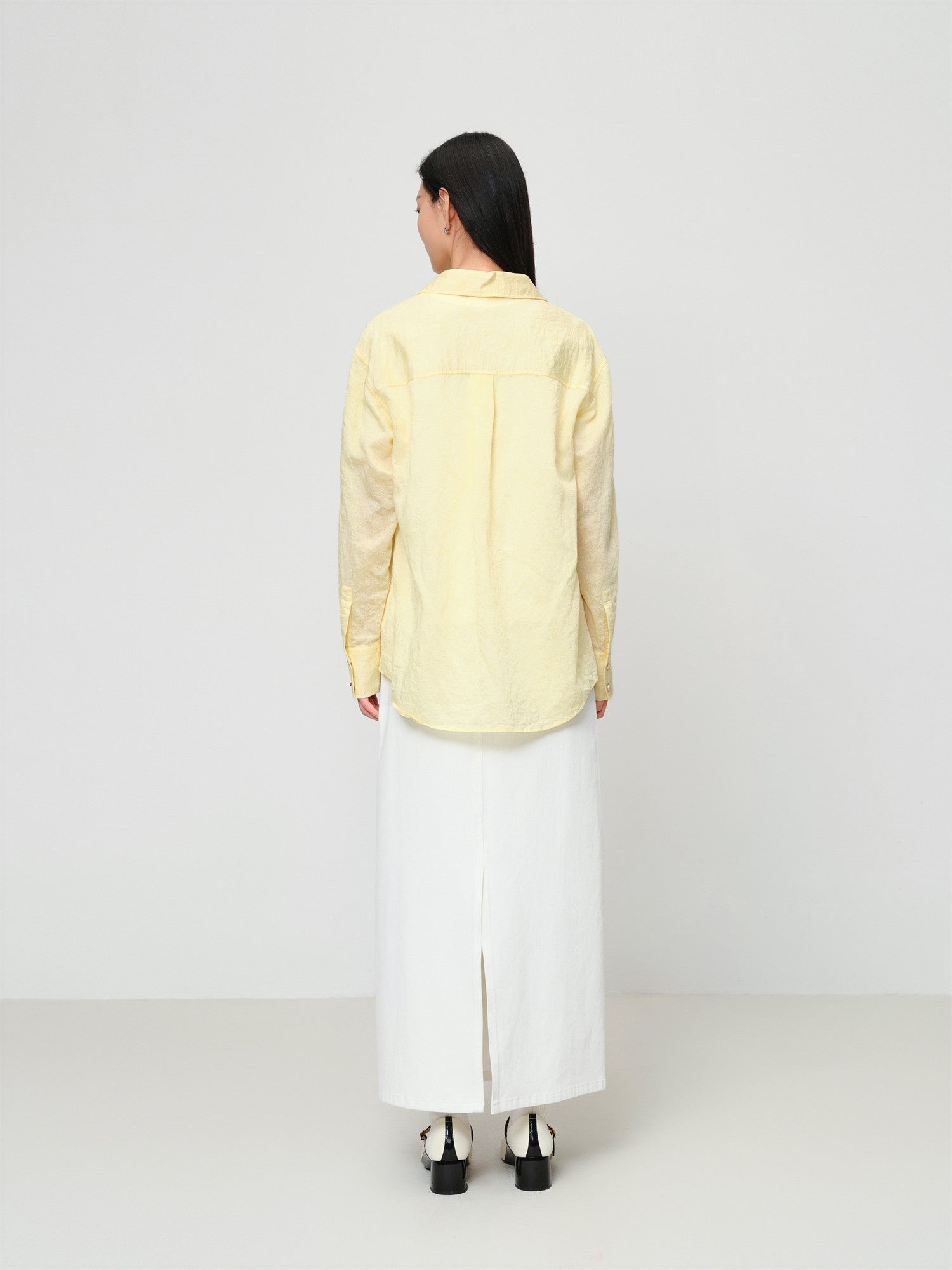 EP YAYING Subtle Jacquard Tencel Shirt EGKEA2108BY