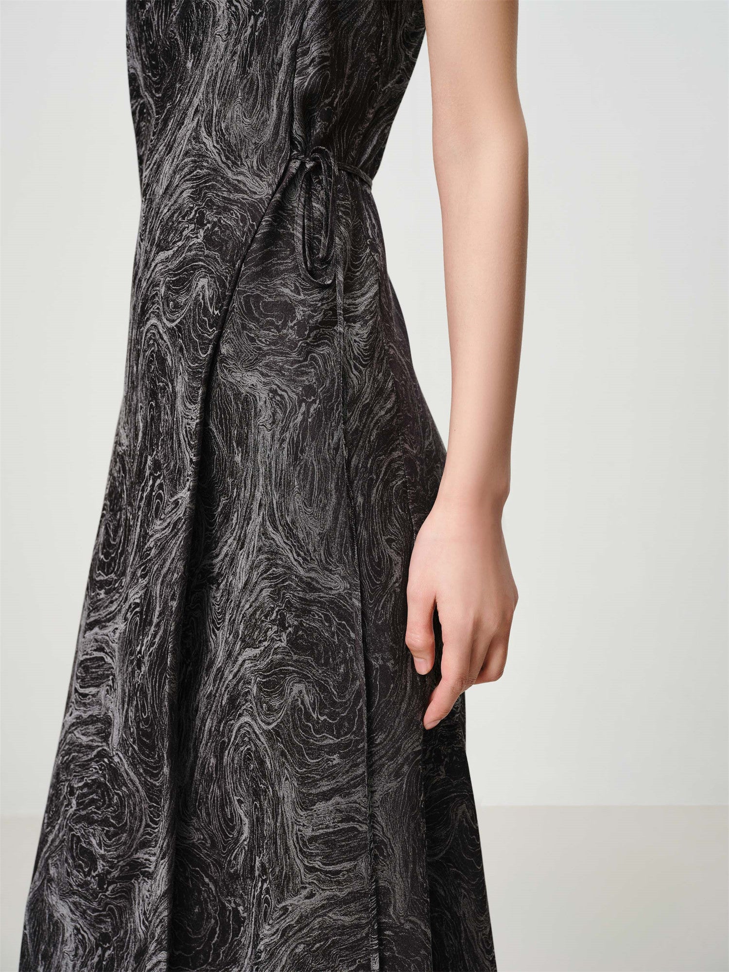 EP YAYING Mulberry Silk Slip Dress EGKES4219AH