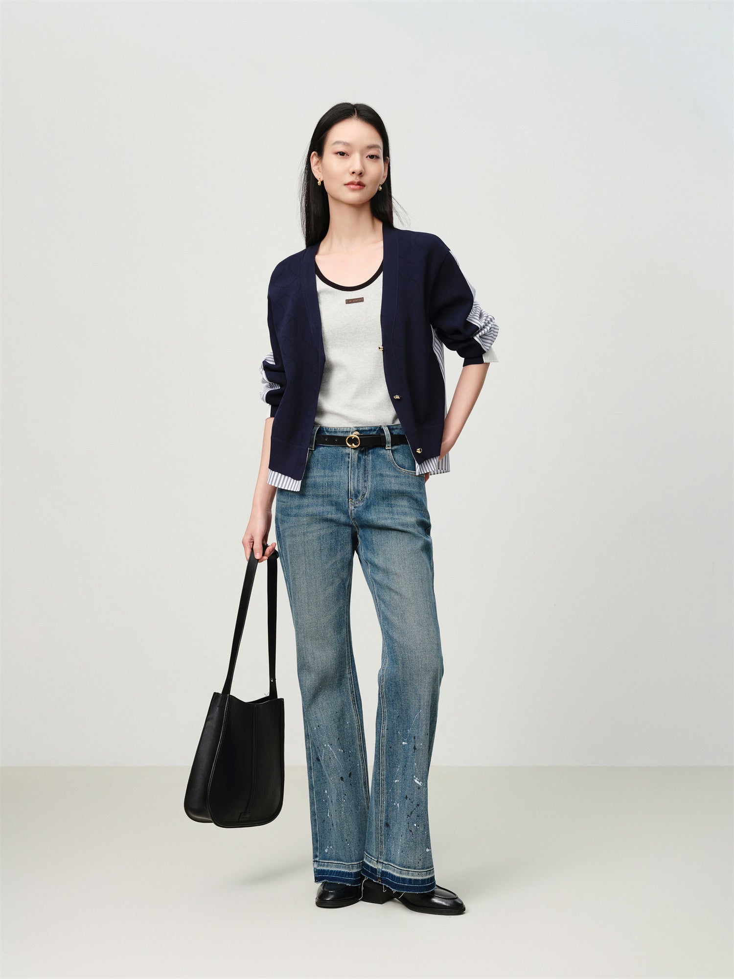 EP YAYING Knit-Panel Cropped Shirt EGKPC2247AZ