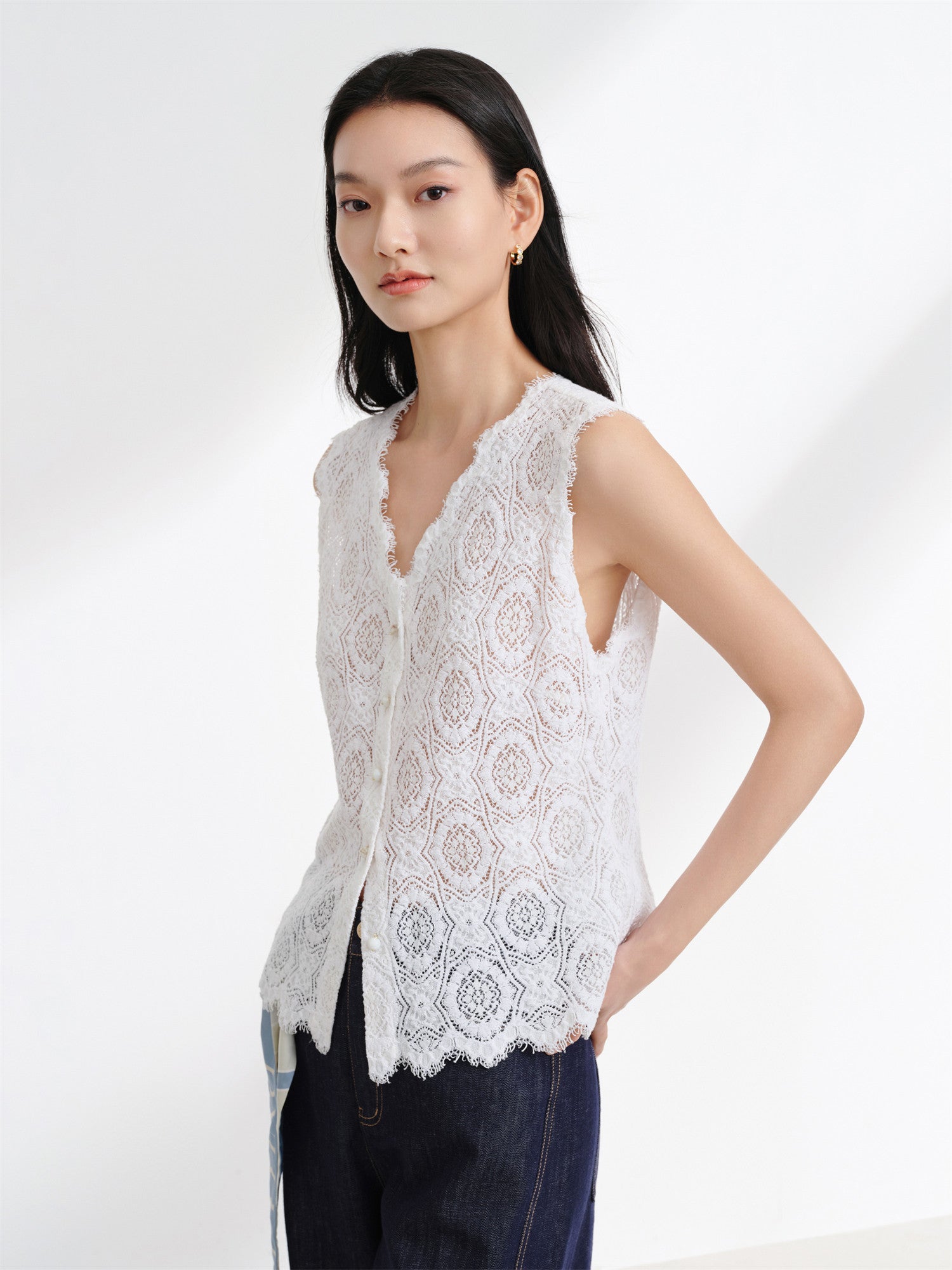 EP YAYING Lace Vest Sleeveless Shirt EGKEC2245AW