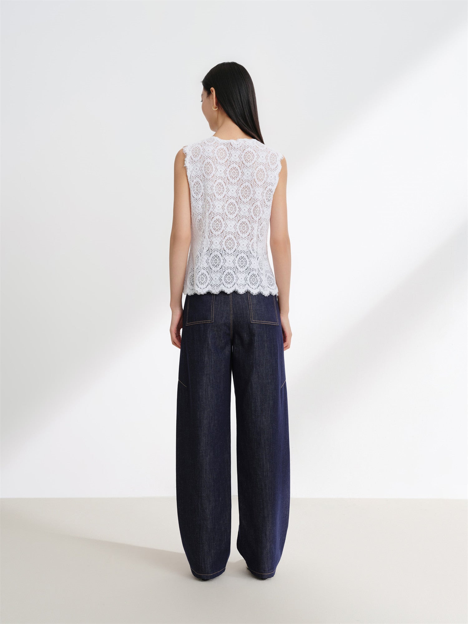 EP YAYING Lace Vest Sleeveless Shirt EGKEC2245AW