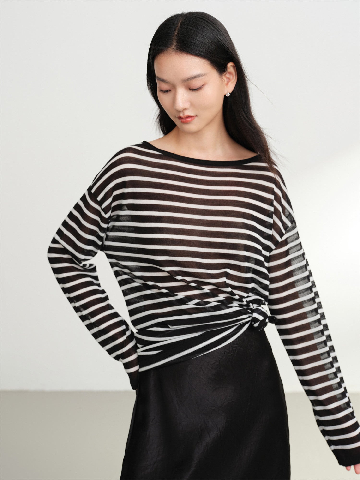EP YAYING Crewneck Stripe Knit Sweater EGKAA9538AH