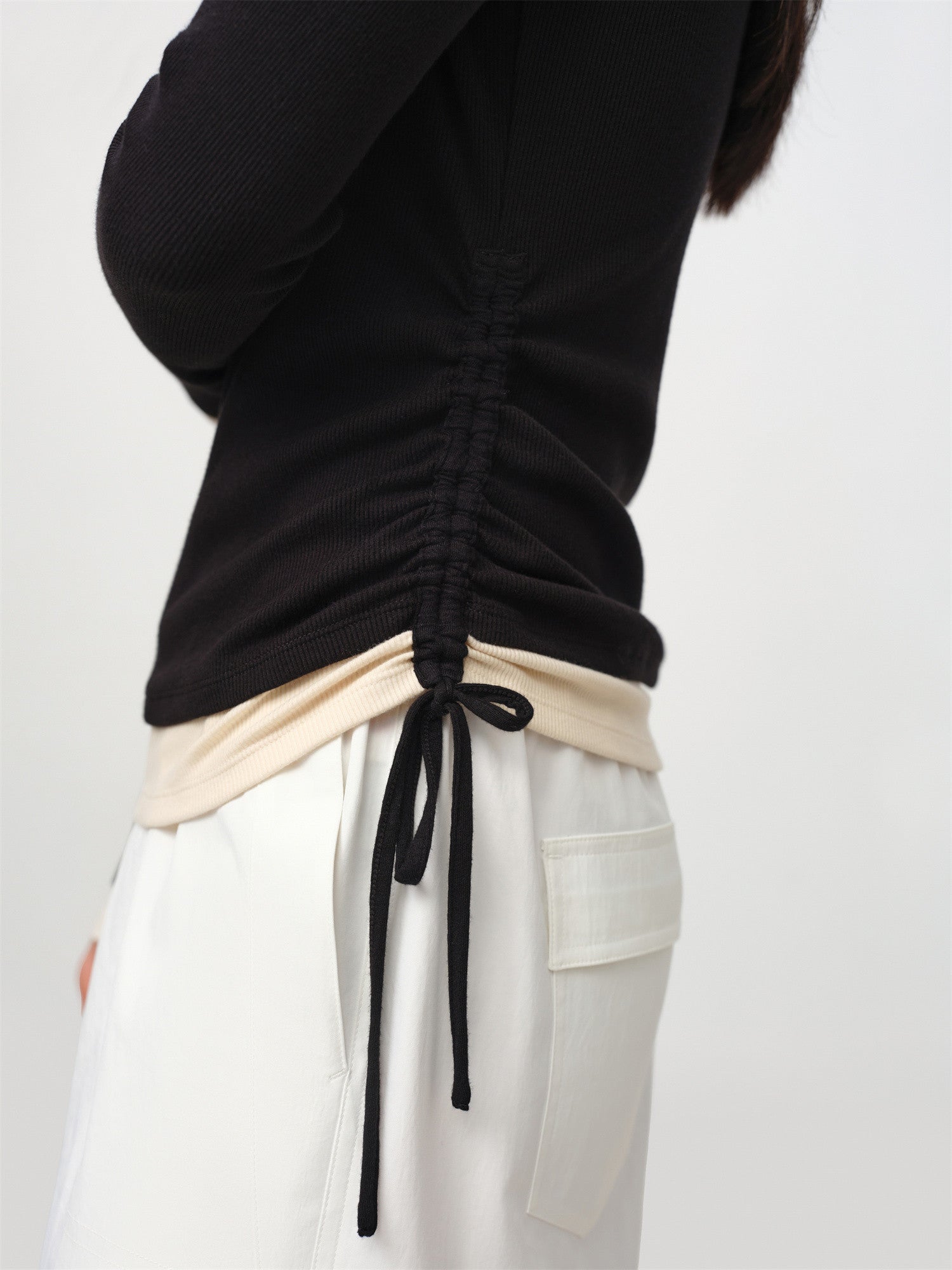 EP YAYING Slim-Fit Knit Base Layer Top EGKAS5516AH