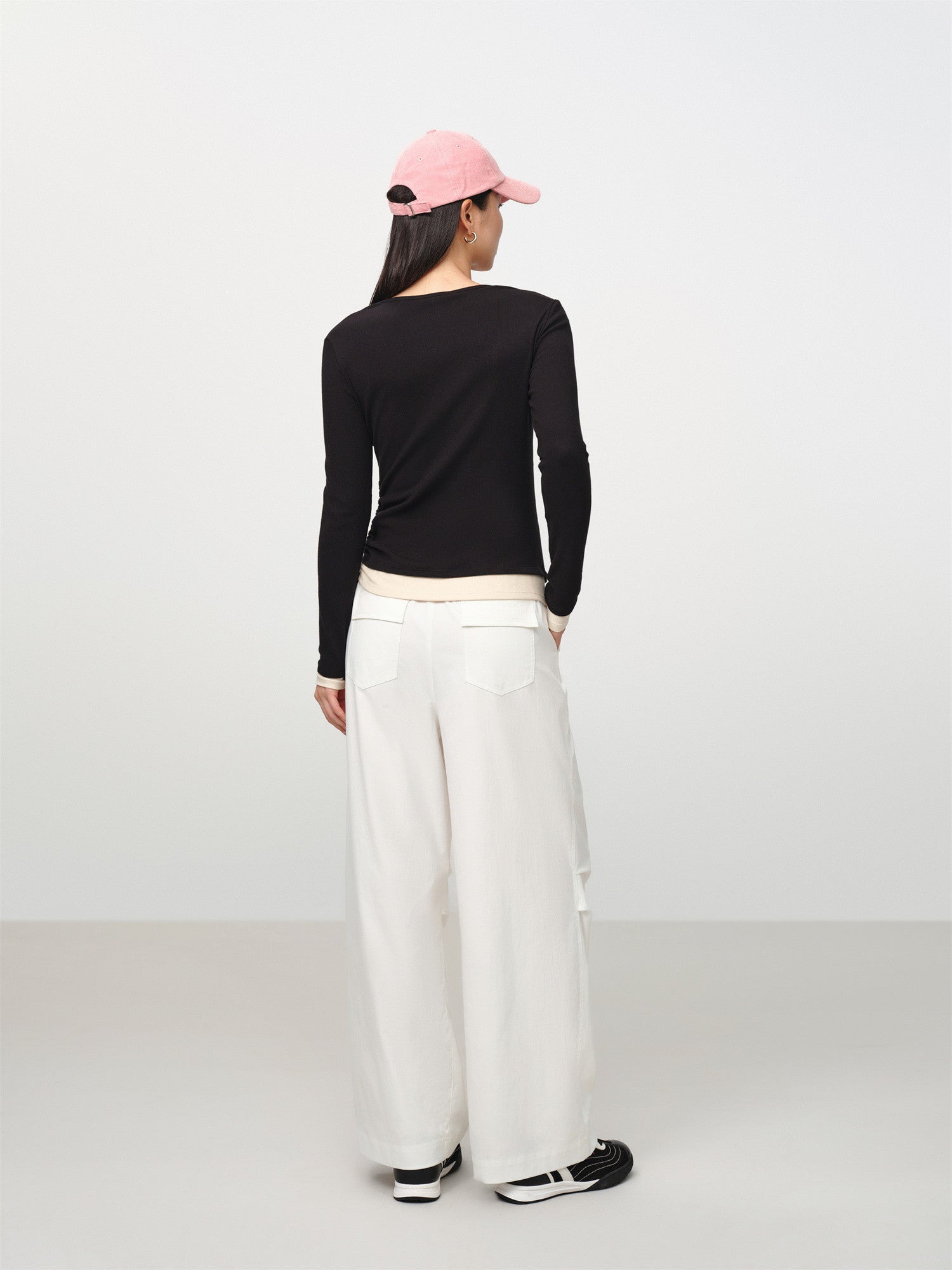 EP YAYING Slim-Fit Knit Base Layer Top EGKAS5516AH