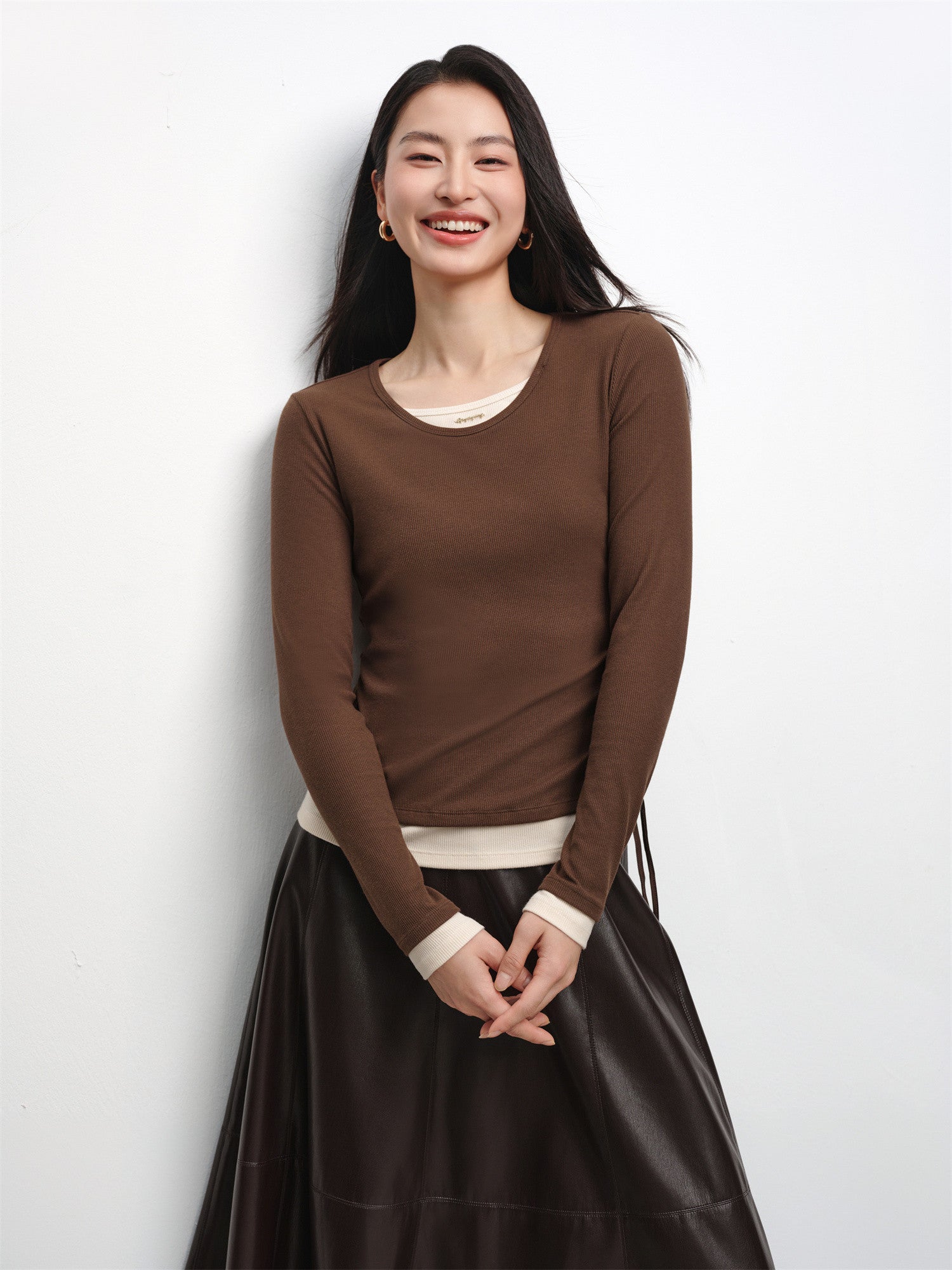 EP YAYING Slim-Fit Knit Base Layer Top EGKAS5516AK