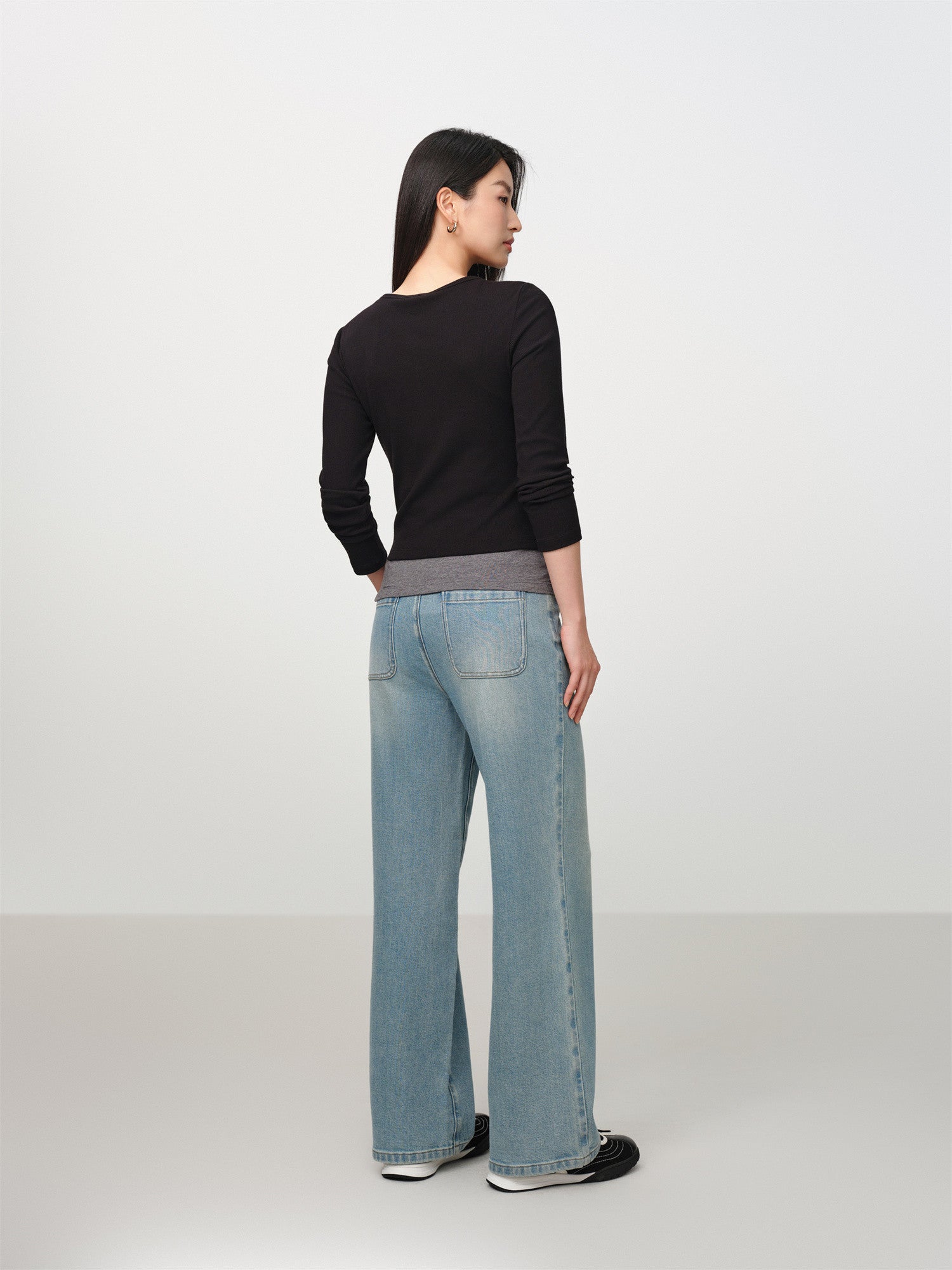 EP YAYING Slim-Fit Knit Base Layer Top EGKAS5507AH