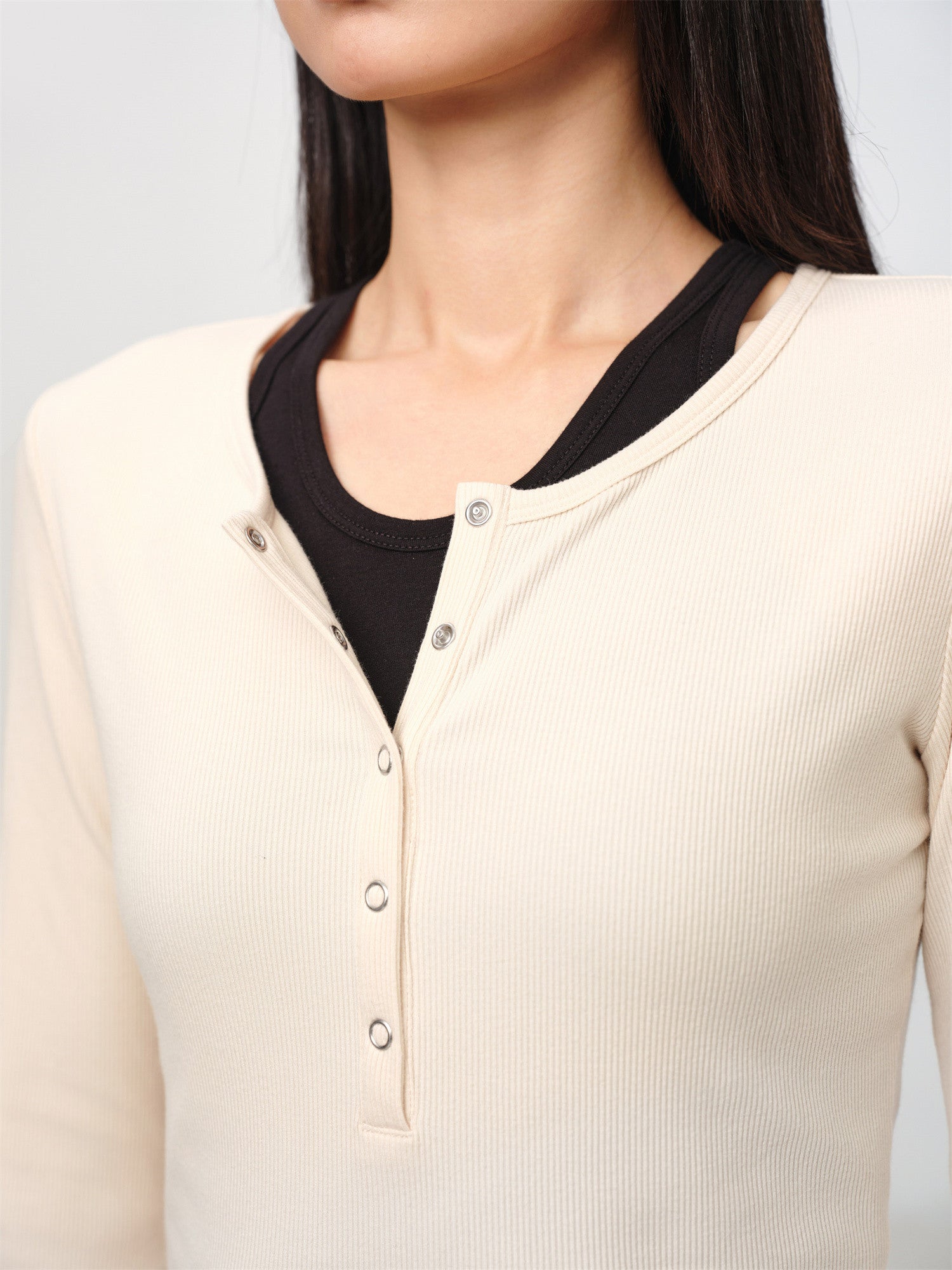 EP YAYING Slim-Fit Knit Base Layer Top EGKAS5507AM