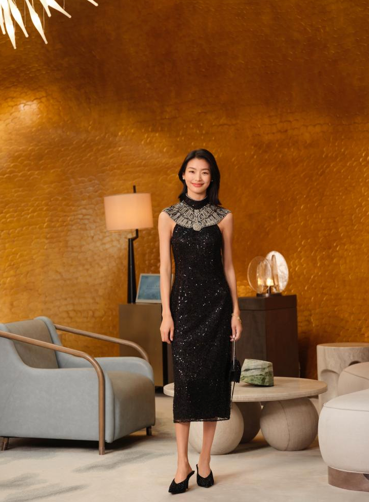 YAYING Embellished Sequin Sleeveless Midi Dress