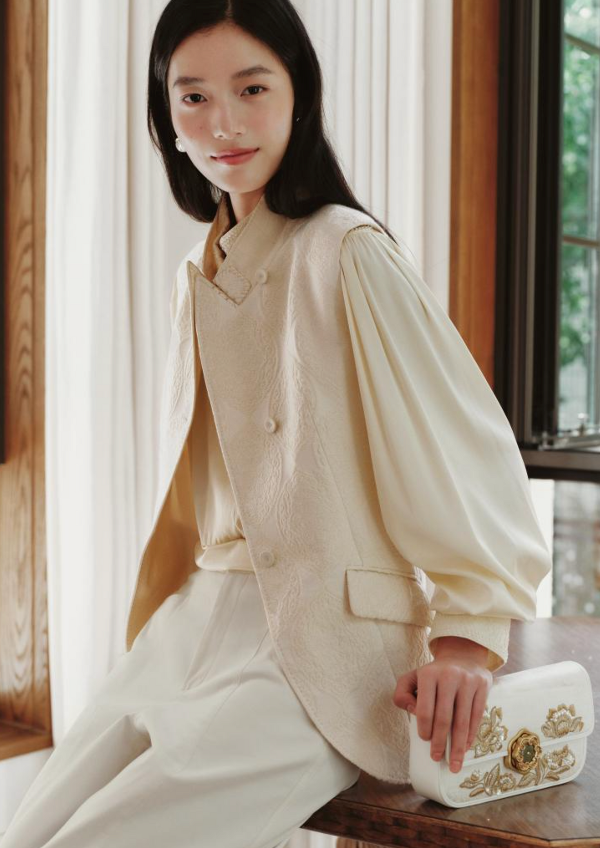 EP YAYING Blue Label Subtle Texture Mulberry Silk Shirt