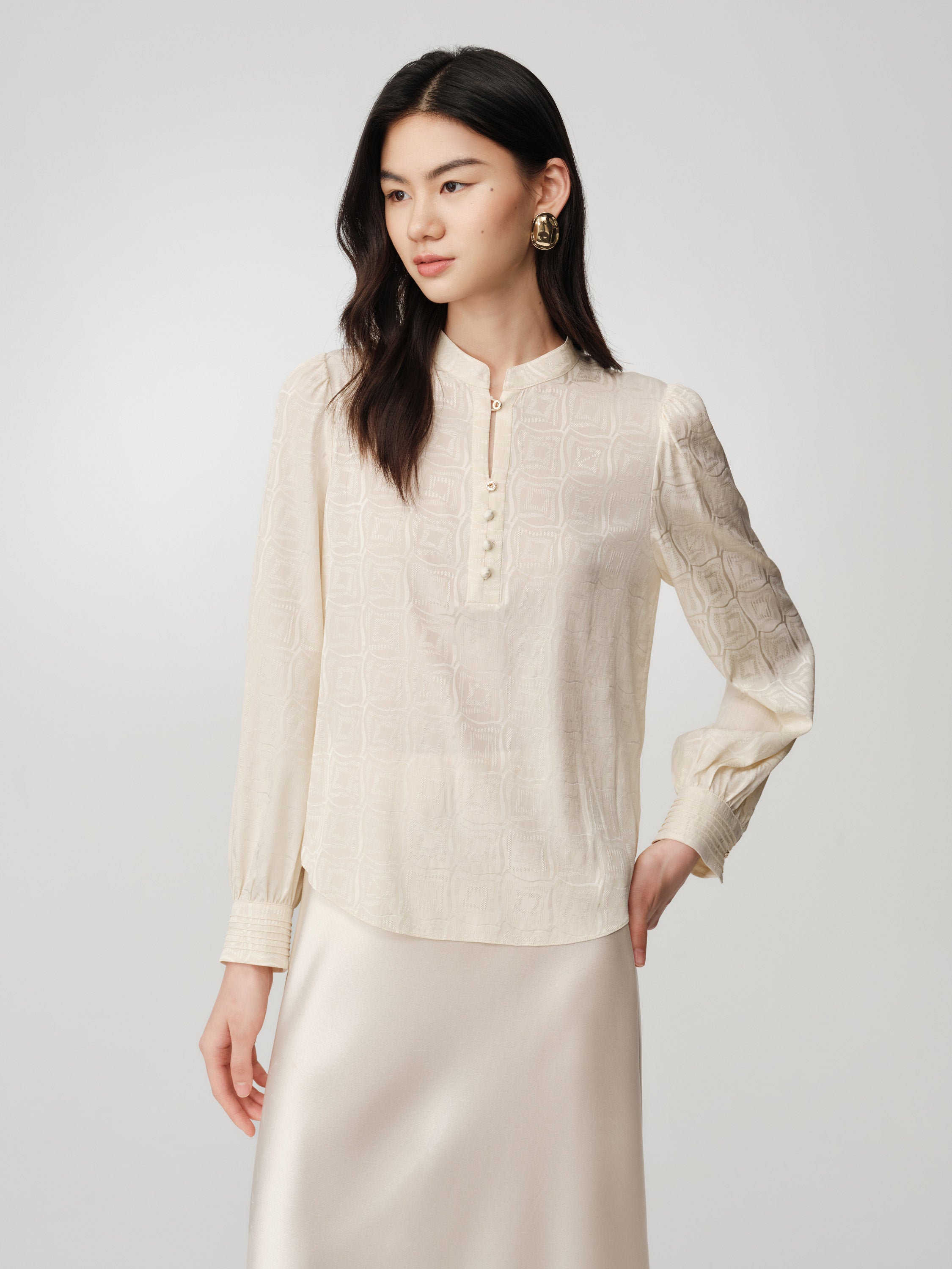 Serene Tone Quality Wardrobe Stretch Mulberry Satin Jacquard Mandarin Collar Silk Top