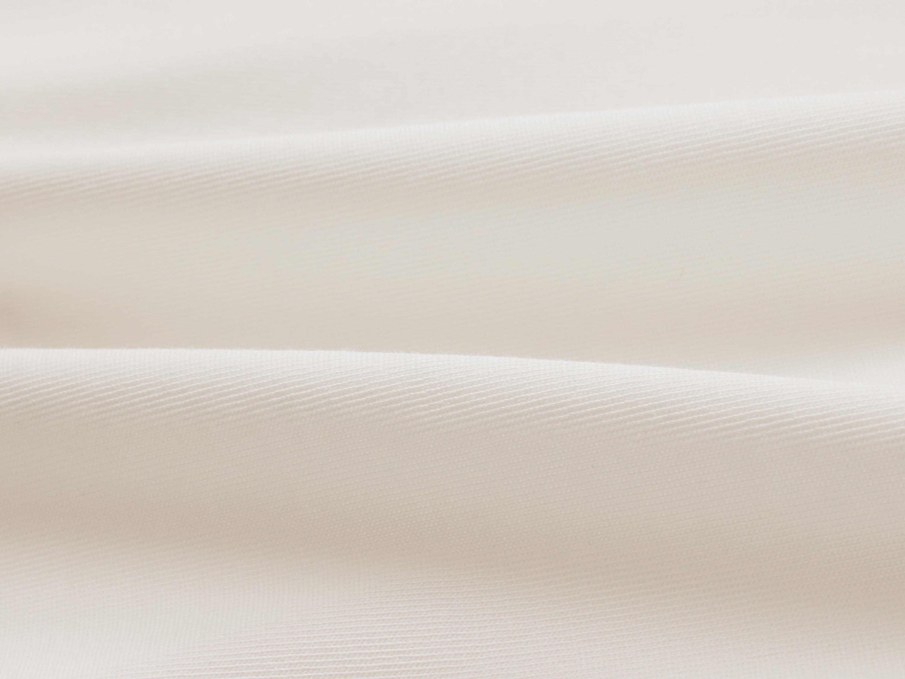 EP YAYING White Classic Shirt