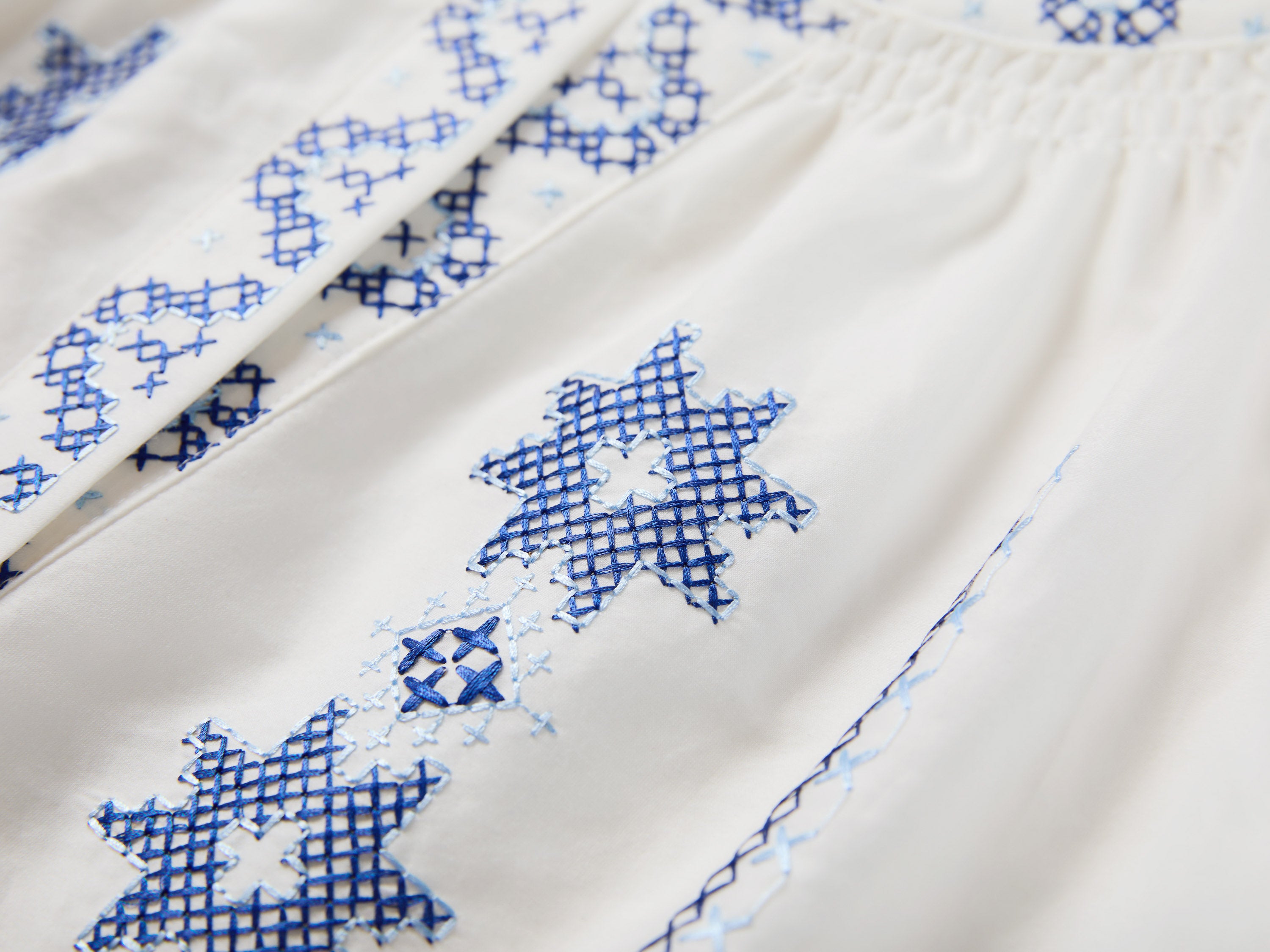 Silk-Cotton Blend Embroidered Three-Quarter Lantern Sleeve Round-Neck Shirt