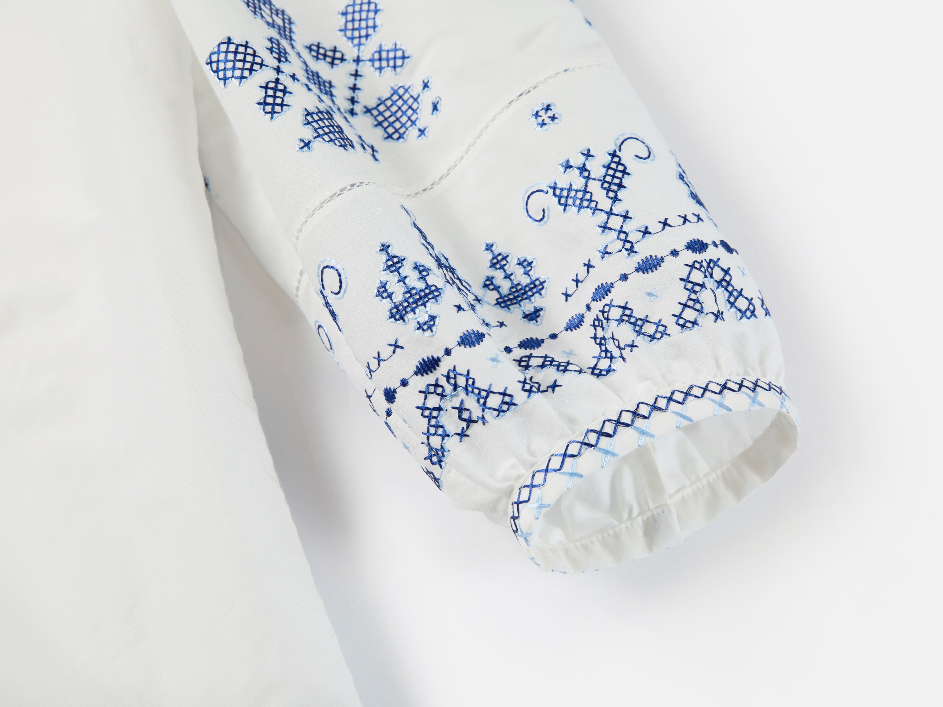 Silk-Cotton Blend Embroidered Three-Quarter Lantern Sleeve Round-Neck Shirt