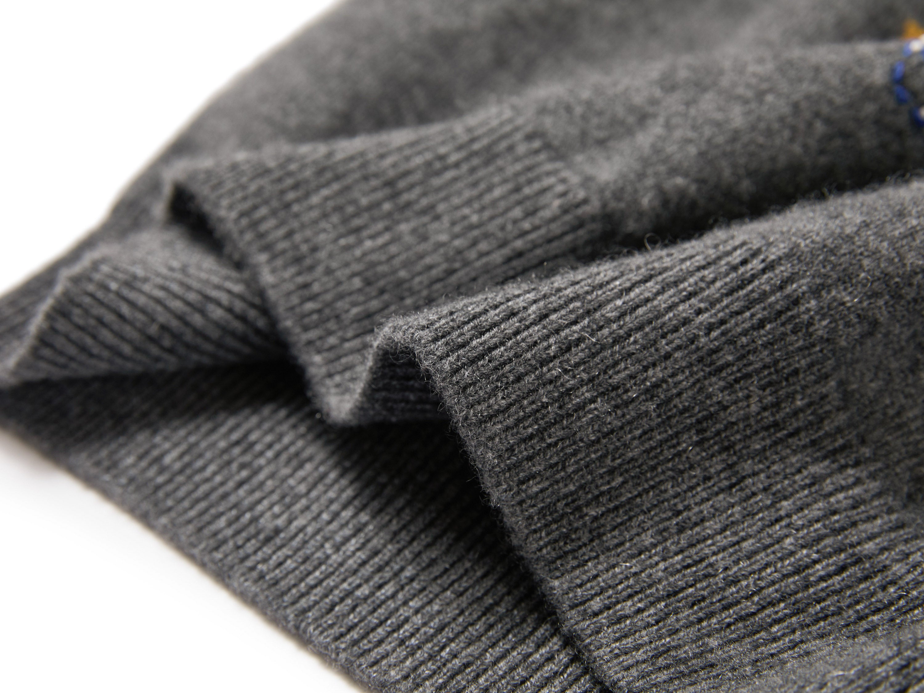 YAYING Wool Cashmere Embroidered V-Neck Vest