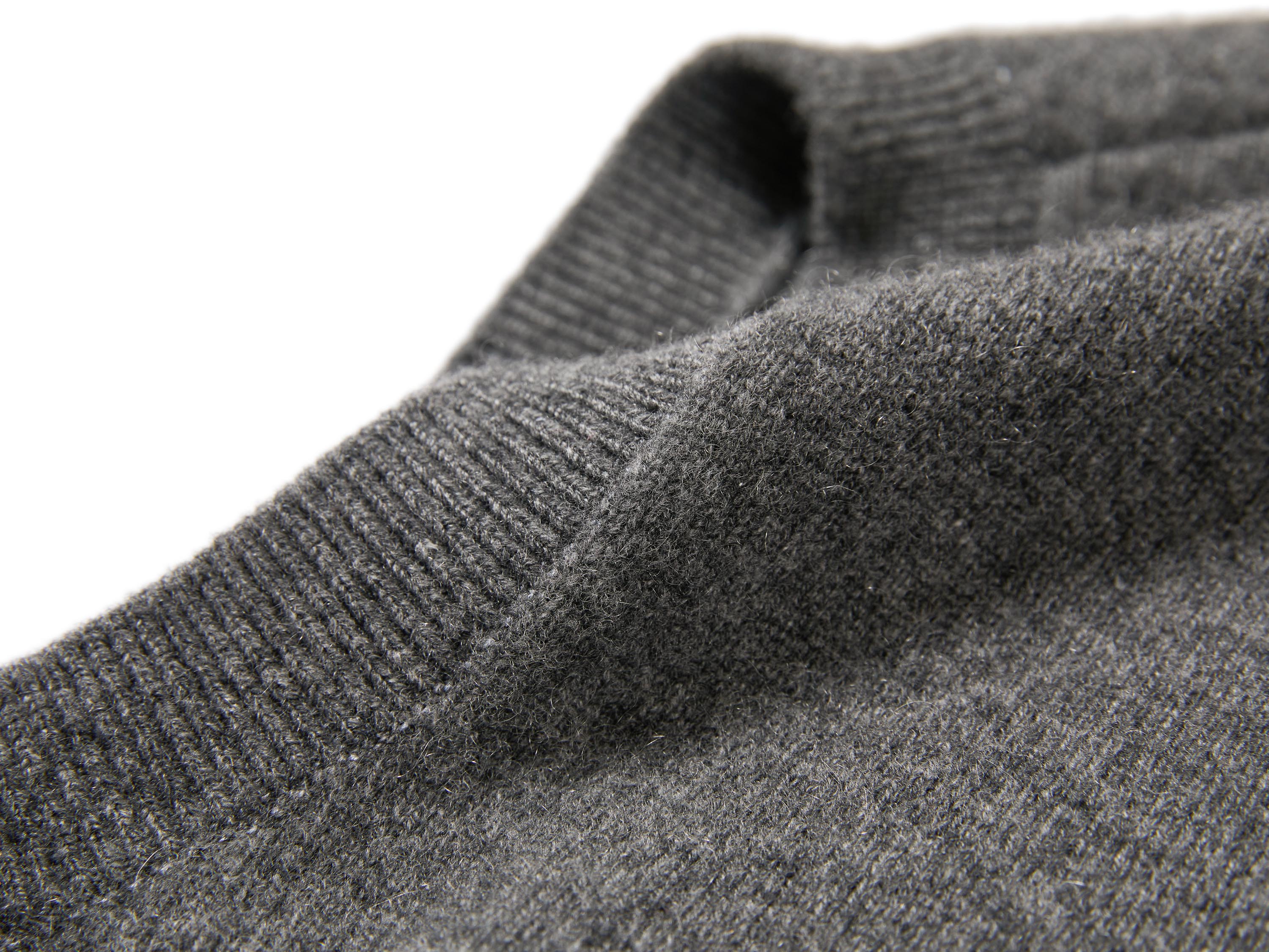 YAYING Wool Cashmere Embroidered V-Neck Vest