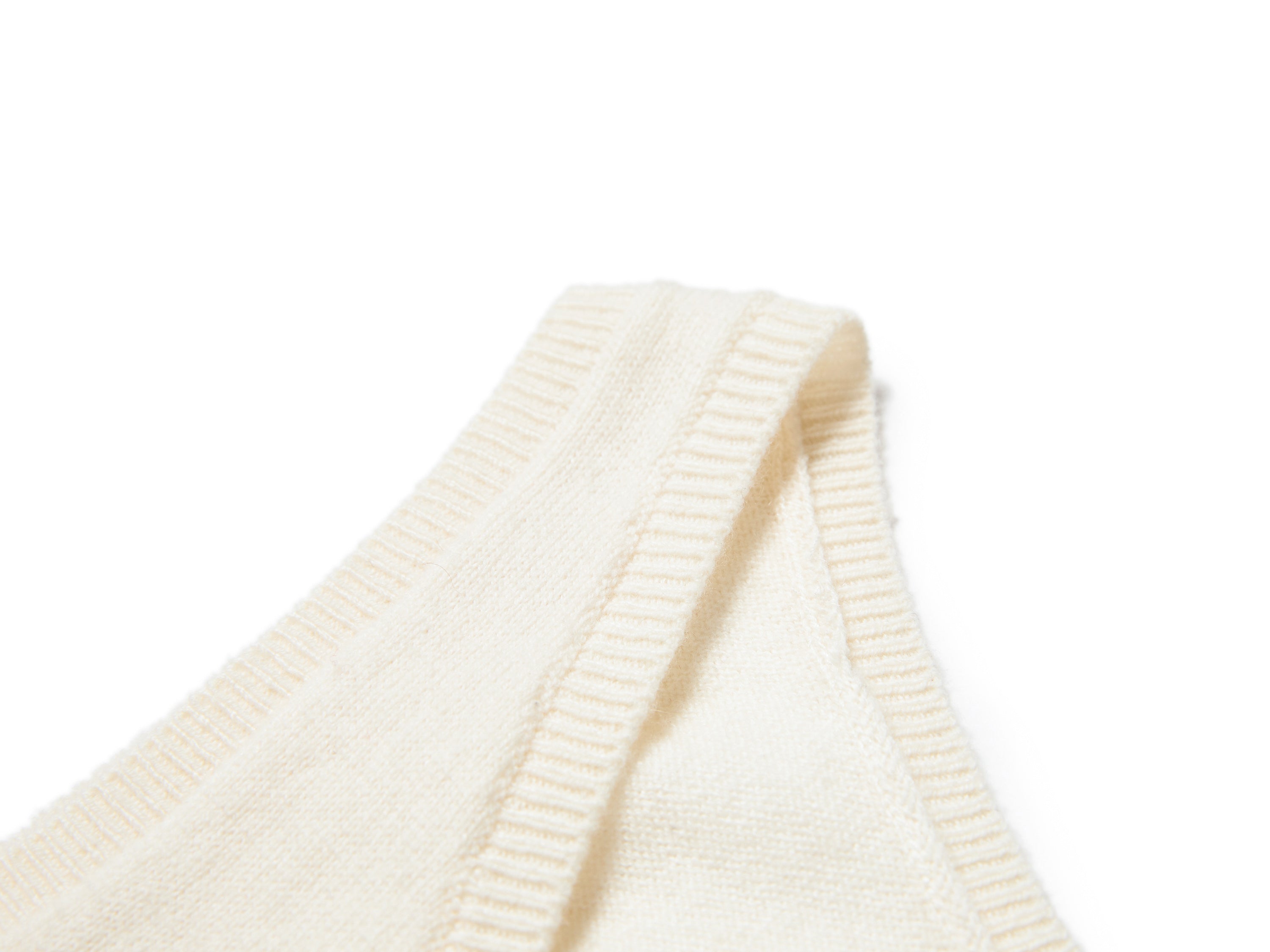 YAYING Classic H-Silhouette Cashmere Knit Vest