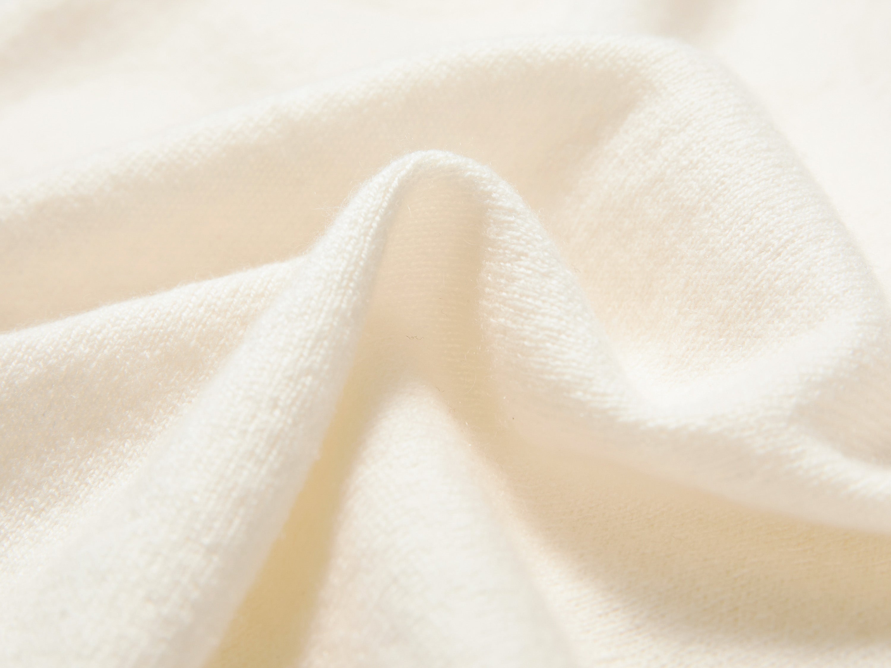 YAYING Classic H-Silhouette Cashmere Knit Vest