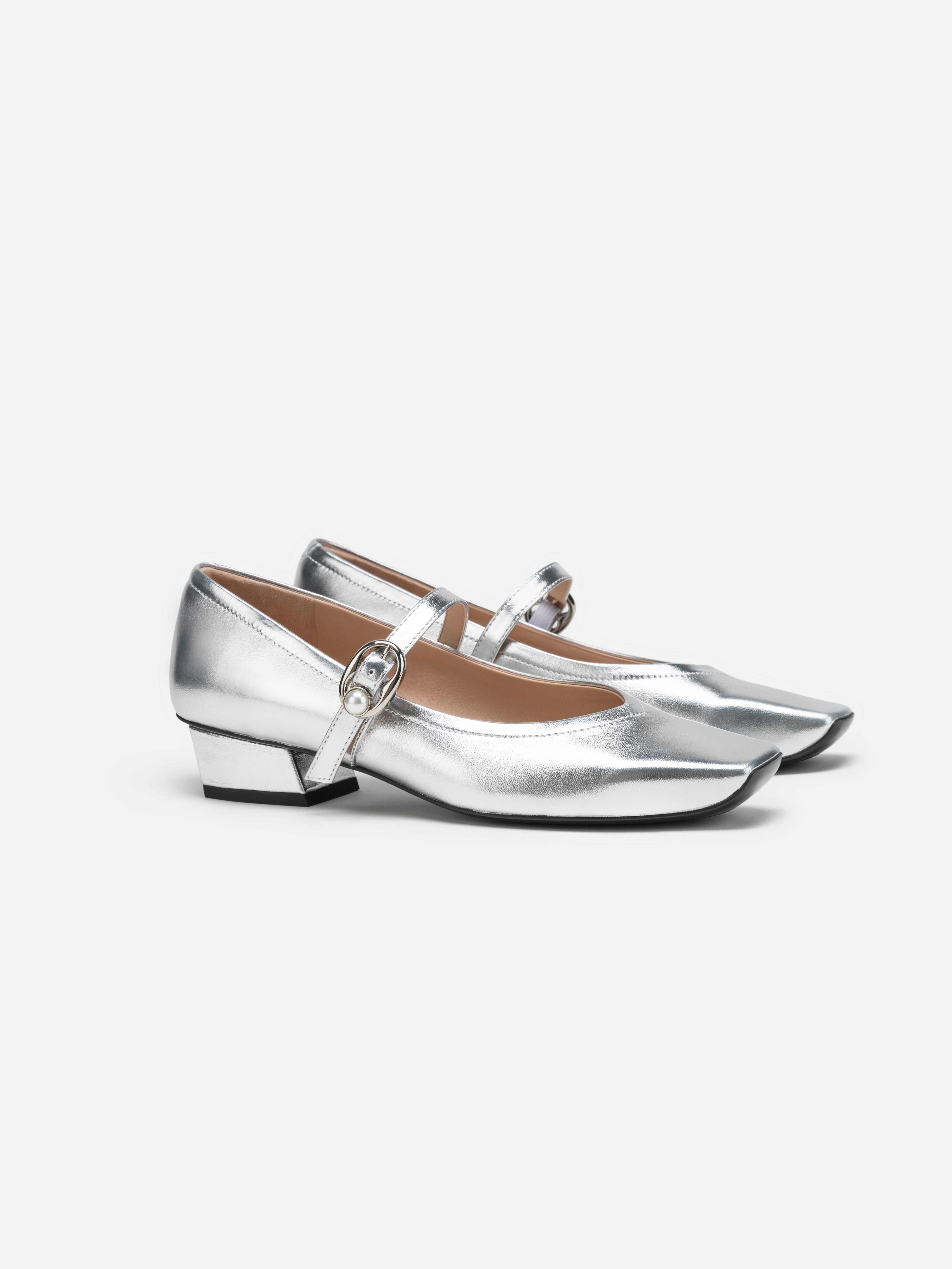 EP YAYING Silver Vintage Ruyi Cloud Heels