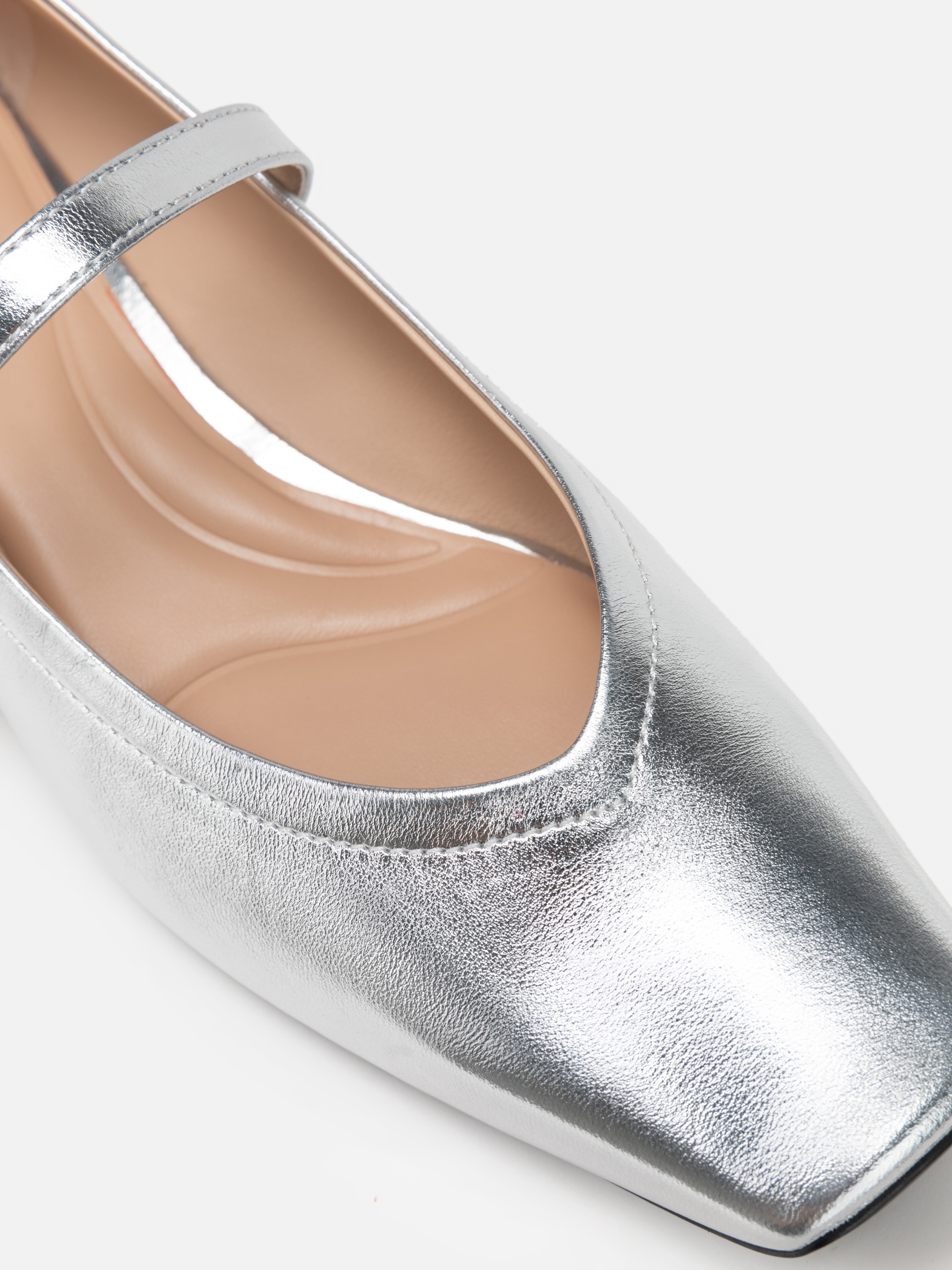 EP YAYING Silver Vintage Ruyi Cloud Heels