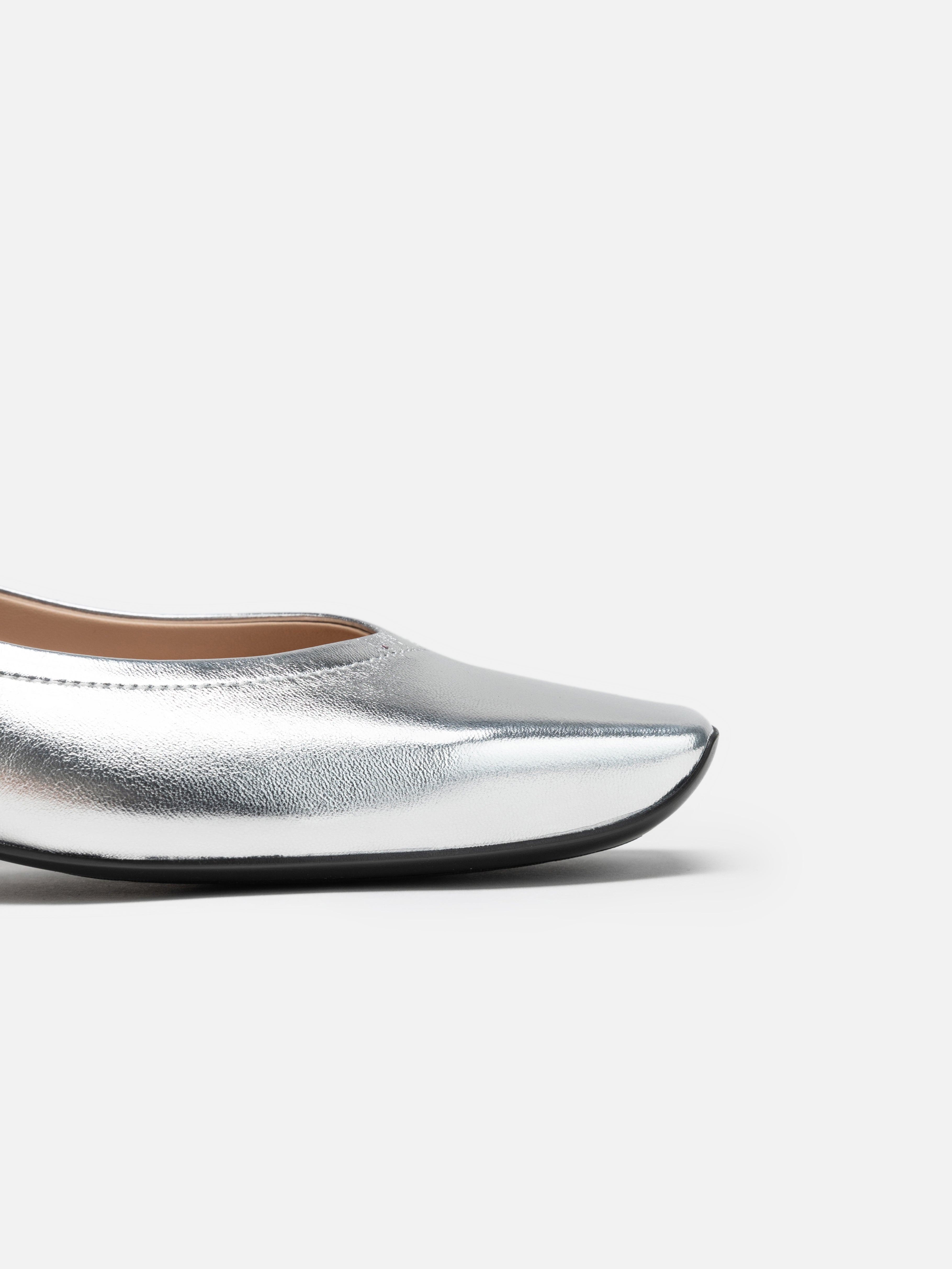 EP YAYING Silver Vintage Ruyi Cloud Heels