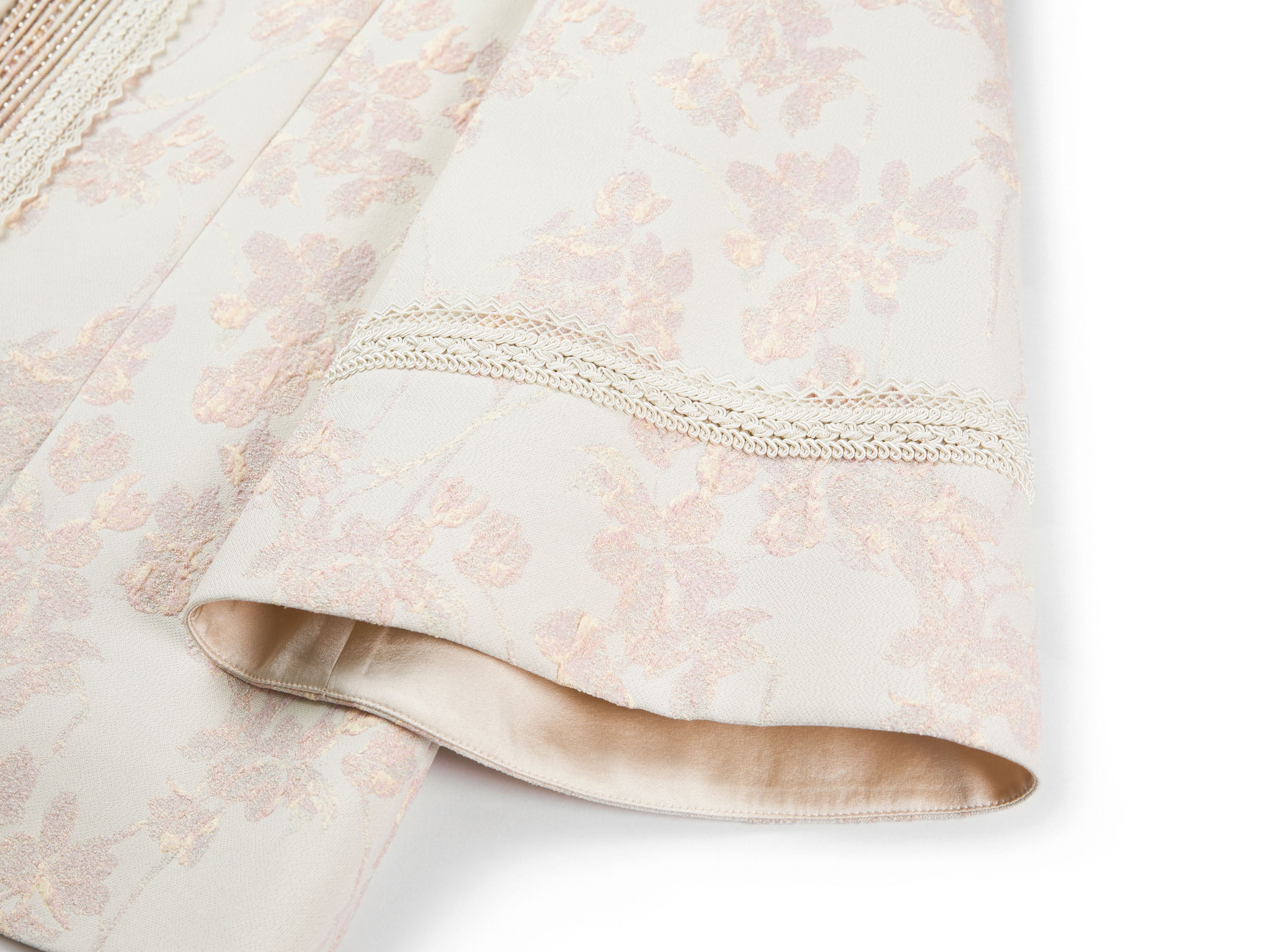 YAYING Silk Peony Jacquard Relaxed Outwear