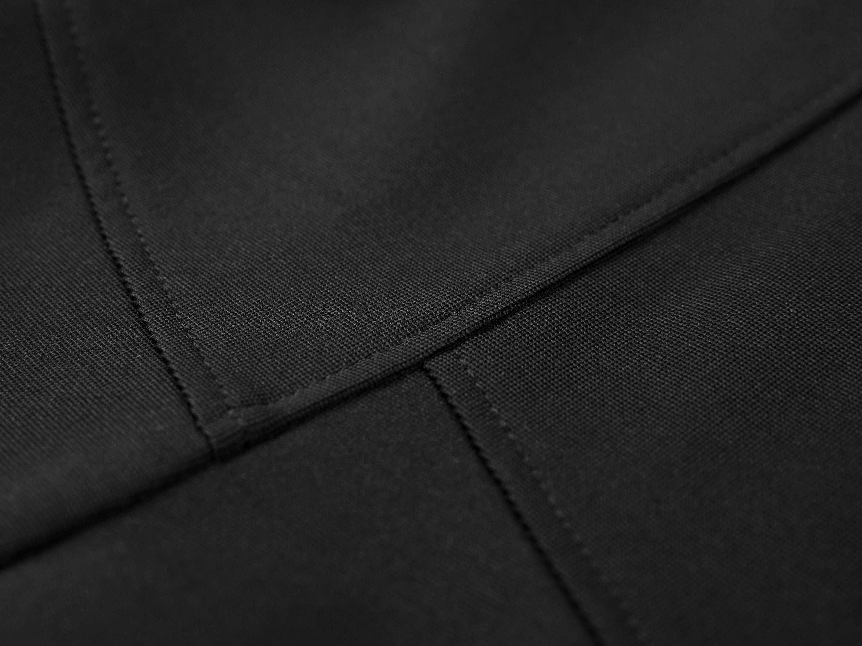 YAYING Black Minimal Skirt