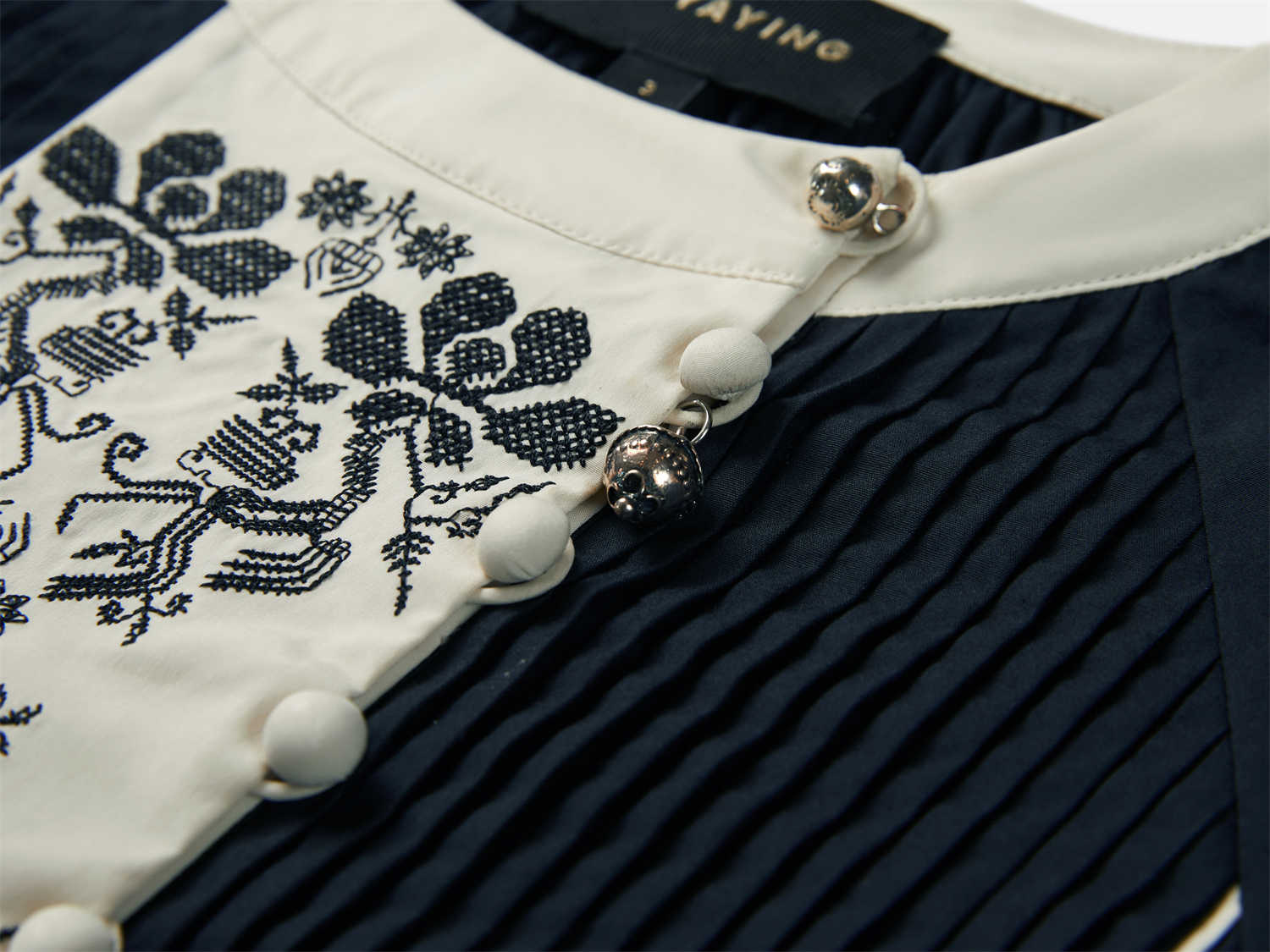 EP YAYING Chinese-style Embroidered Shirt
