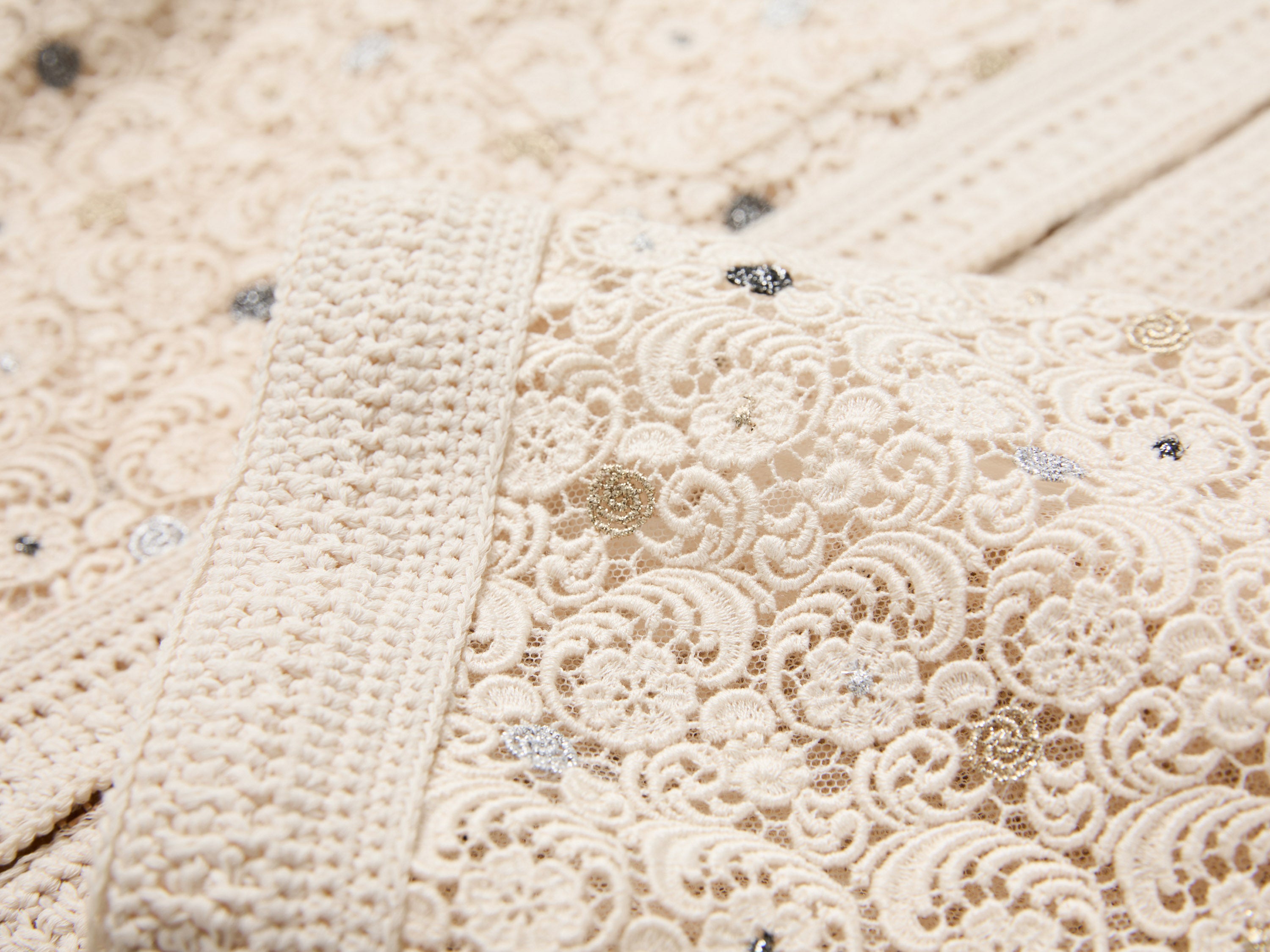 YAYING Water-Soluble Lace Hand-Knit Short Jacket