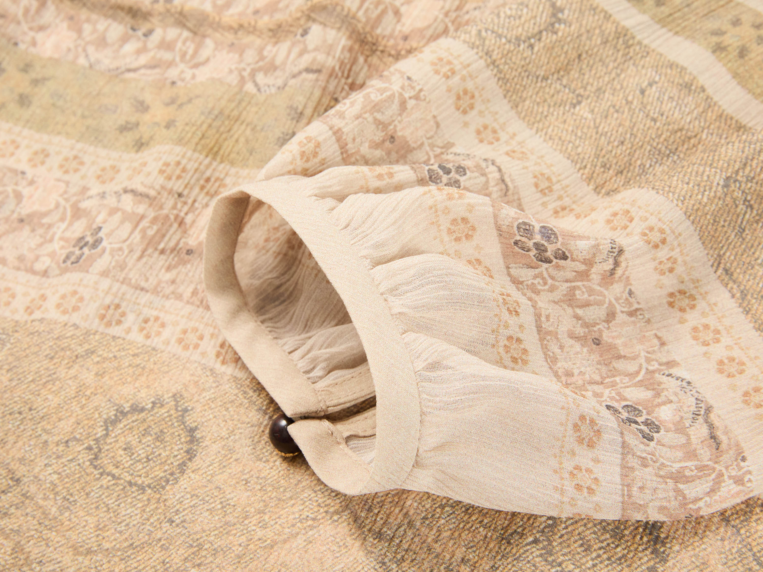 YAYING 100% Silk Peony Print Pullover Shirt