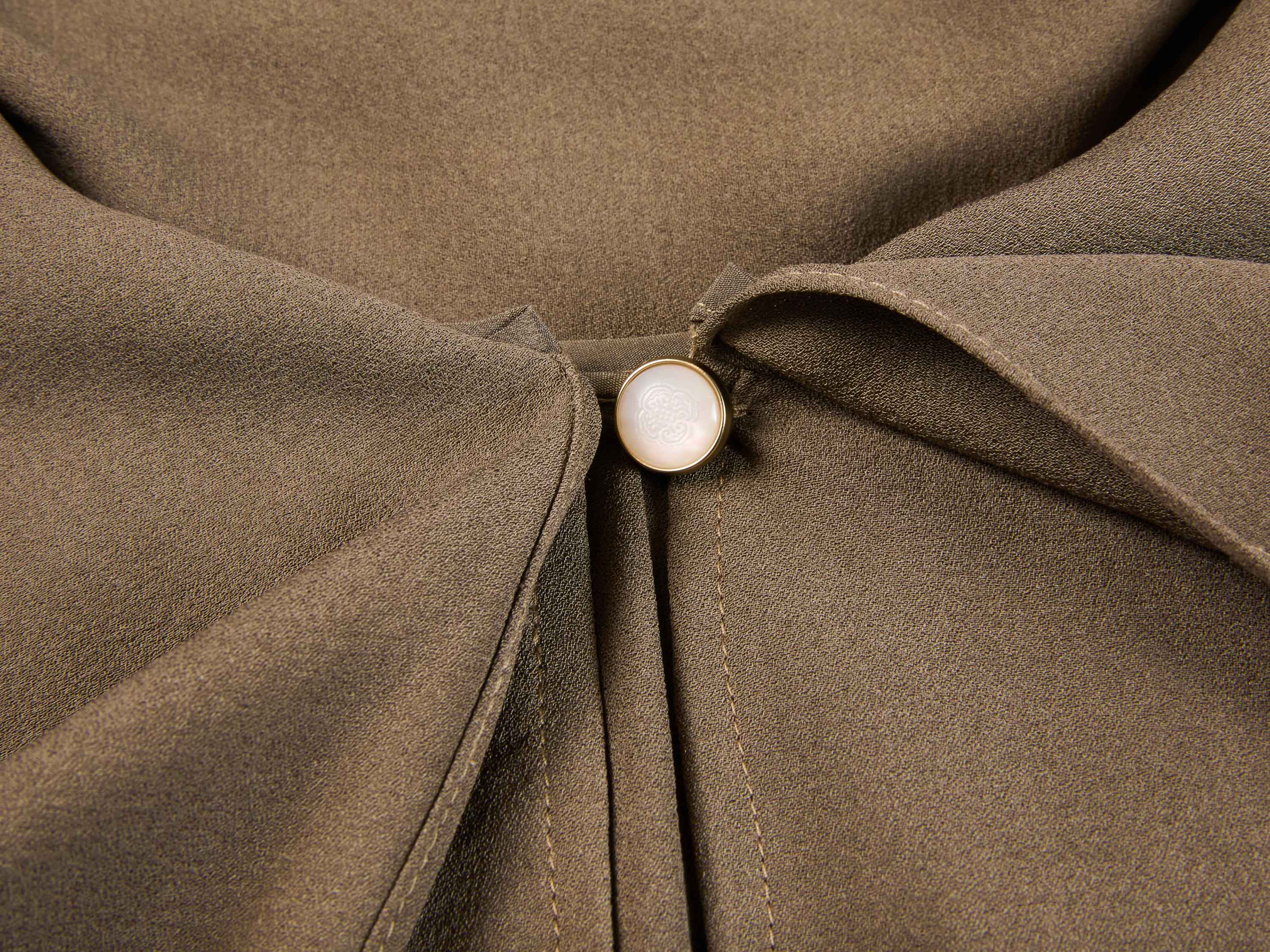 YAYING Relaxed Silk Blouse with Ribbon Tie