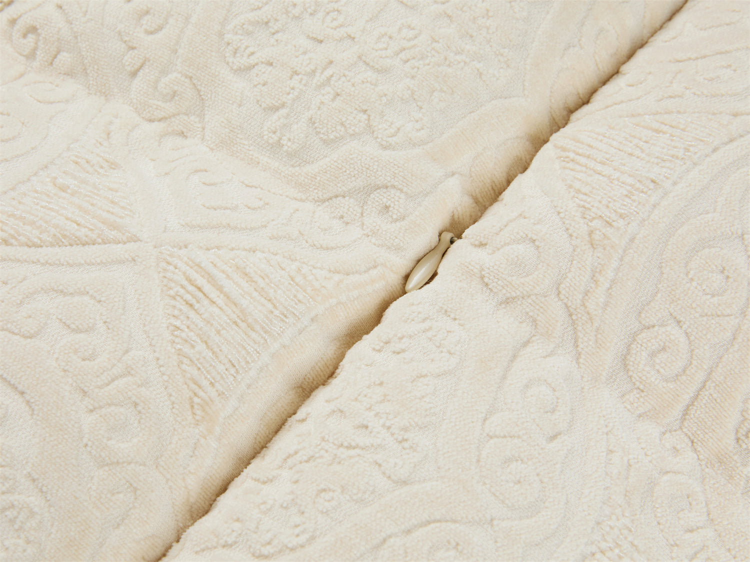 EP YAYING Chenille Jacquard Goose Down Coat EGKIAY131AM