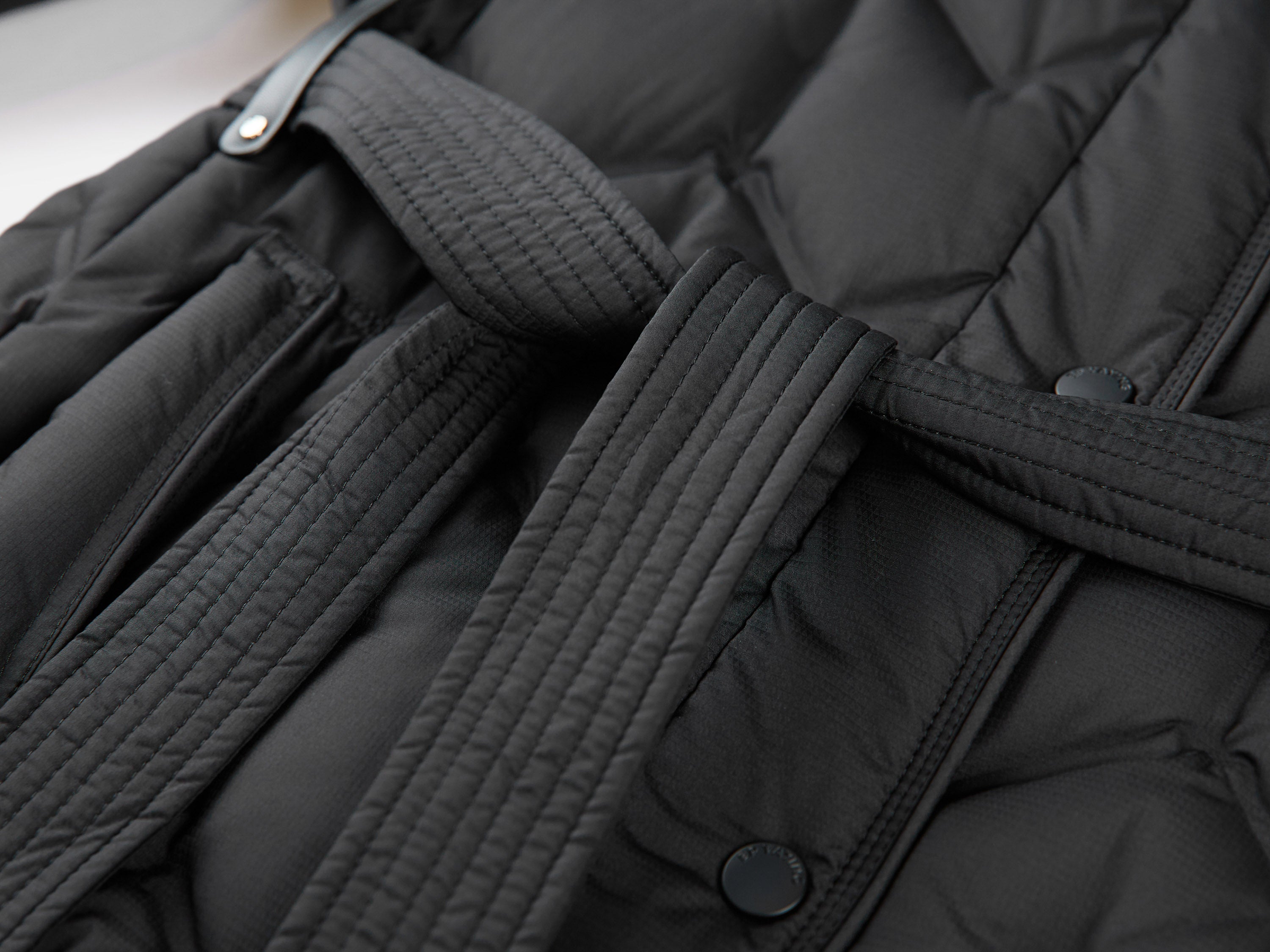 YAYING Black Quilted Long Coat