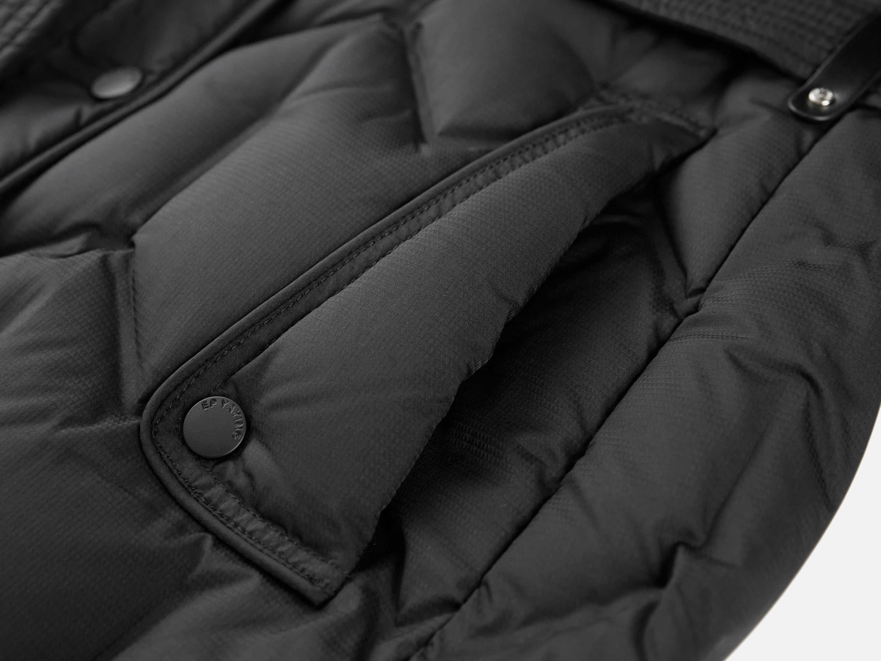 YAYING Black Quilted Long Coat