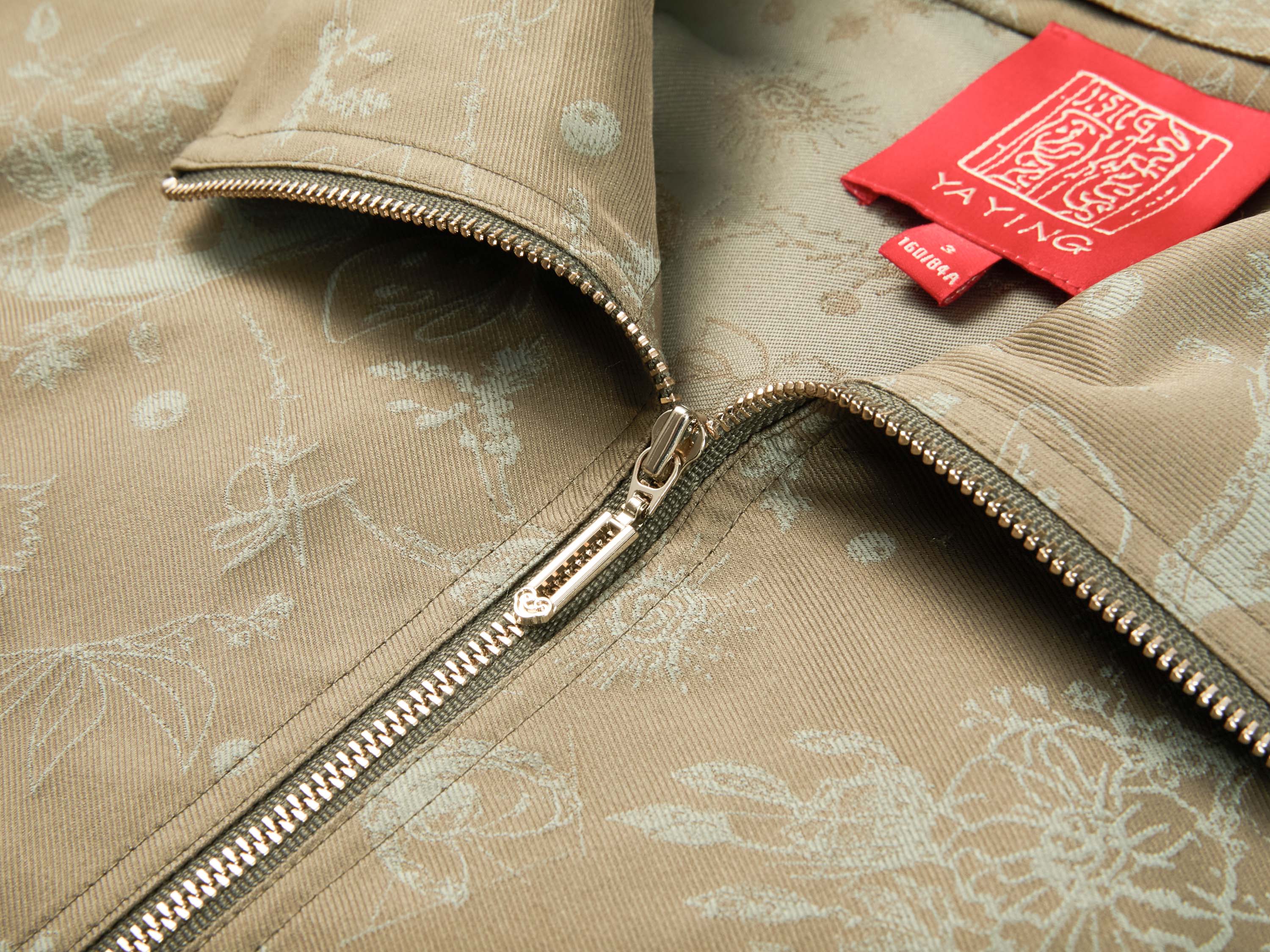 YAYING Silk Jacquard Hooded Drop-Shoulder Short Jacket