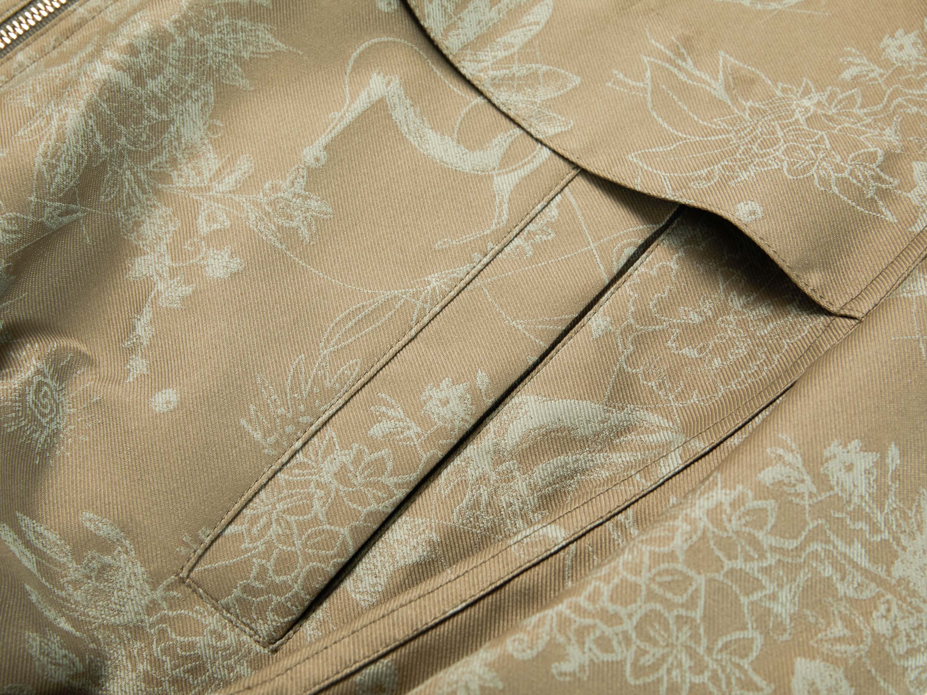 YAYING Silk Jacquard Hooded Drop-Shoulder Short Jacket