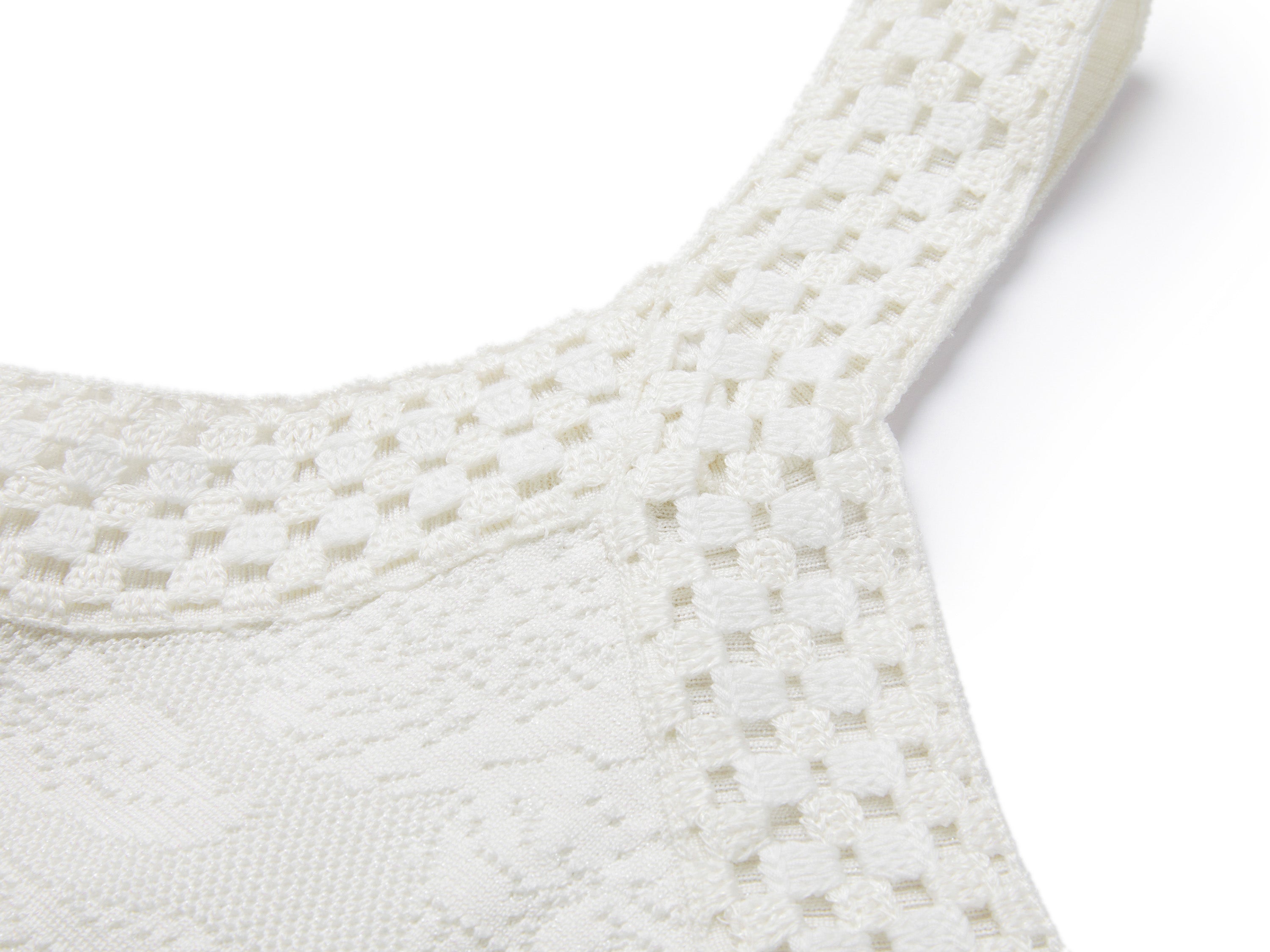 YAYING White Tank Top