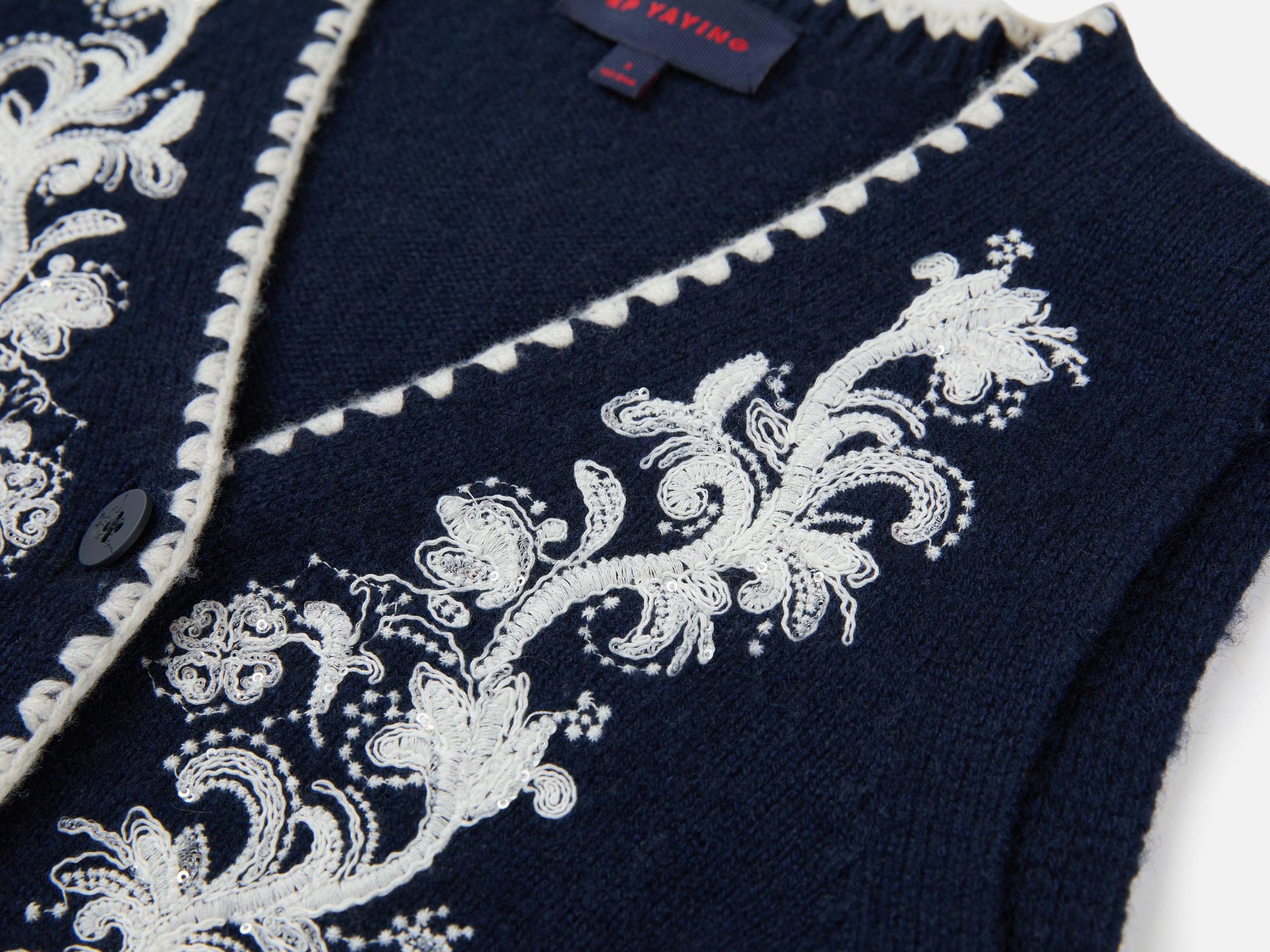 EP YAYING V-Neck Embroidered Cashmere Knit Vest