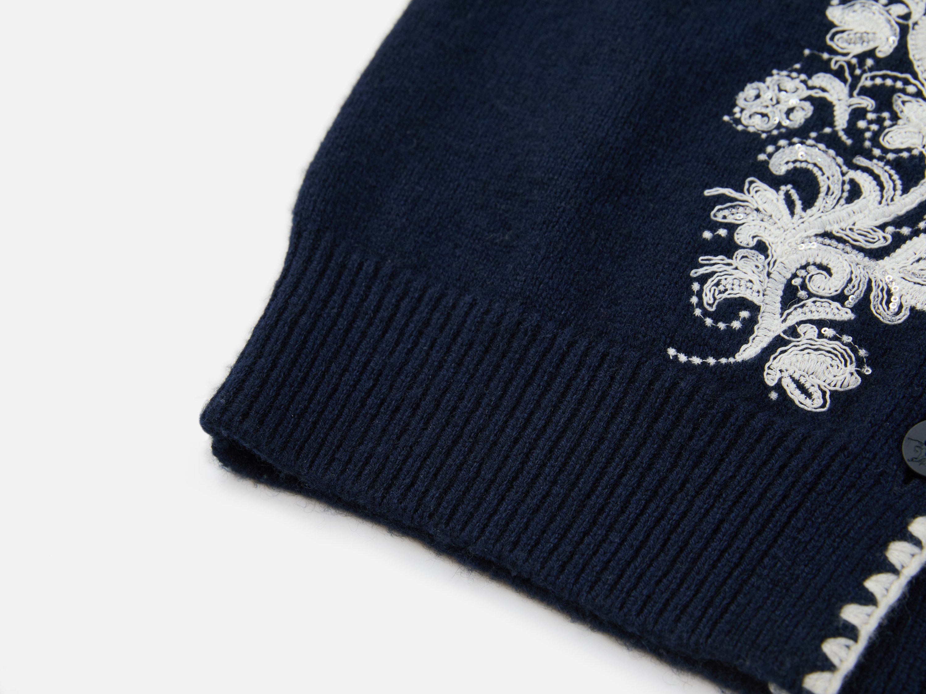 EP YAYING V-Neck Embroidered Cashmere Knit Vest