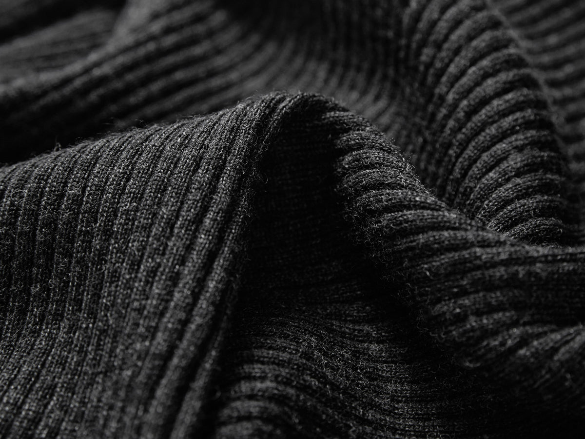 EP YAYING Blue Label Wool Color-Block V-Neck Slim Knit Cardigan
