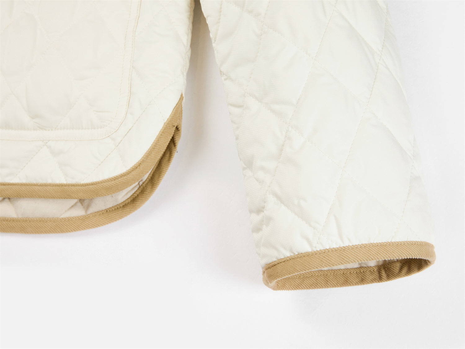 EP YAYING Contrast-Collar Down Jacket EGKIAY102BW