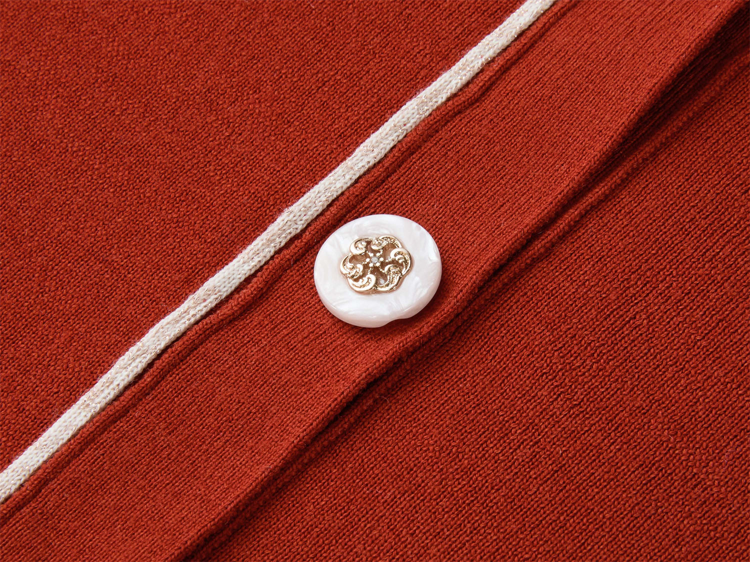 YAYING Wool Embroidered Knit Cardigan EPKPW9121AO