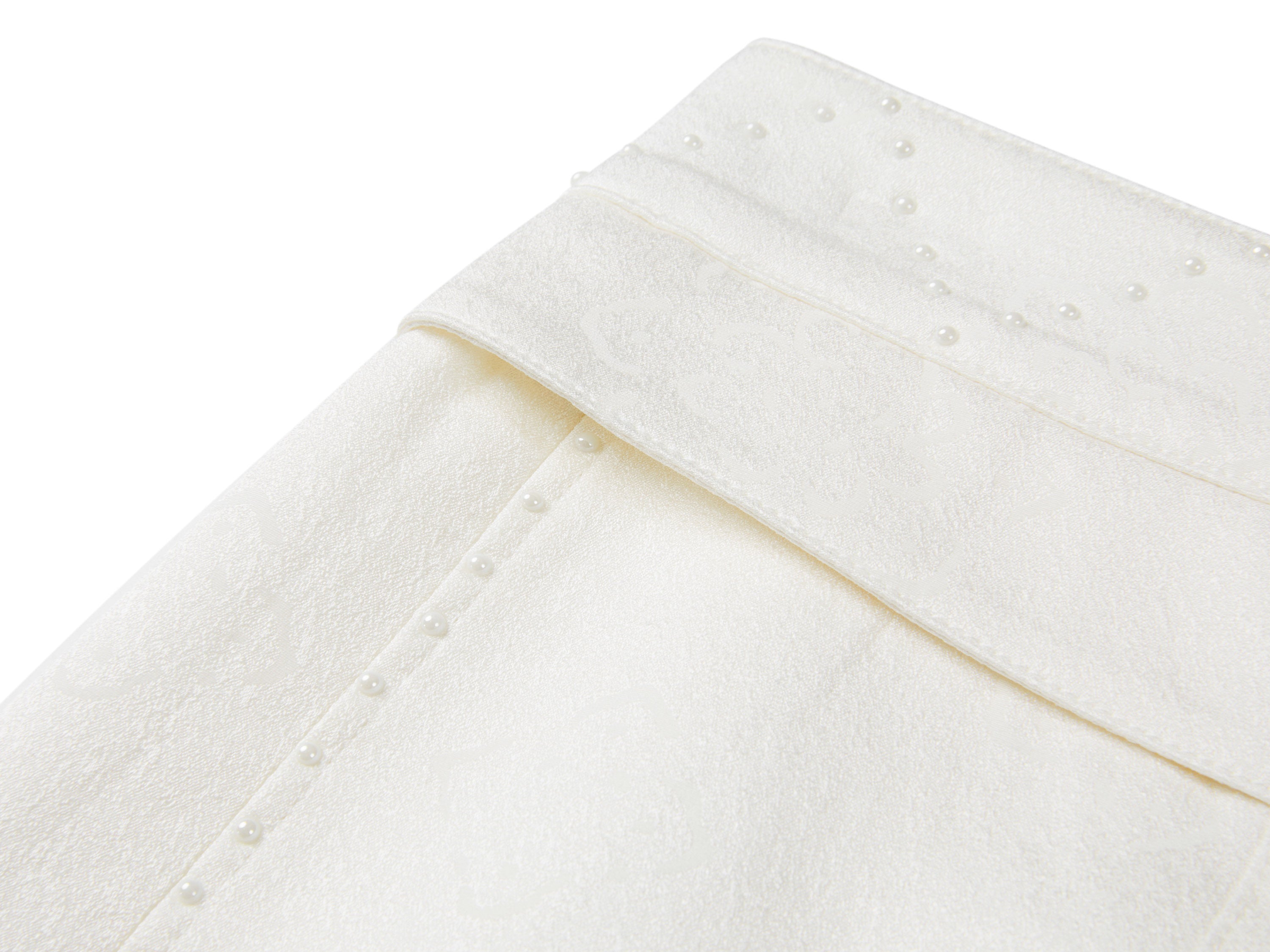 YAYING White Casual Shorts
